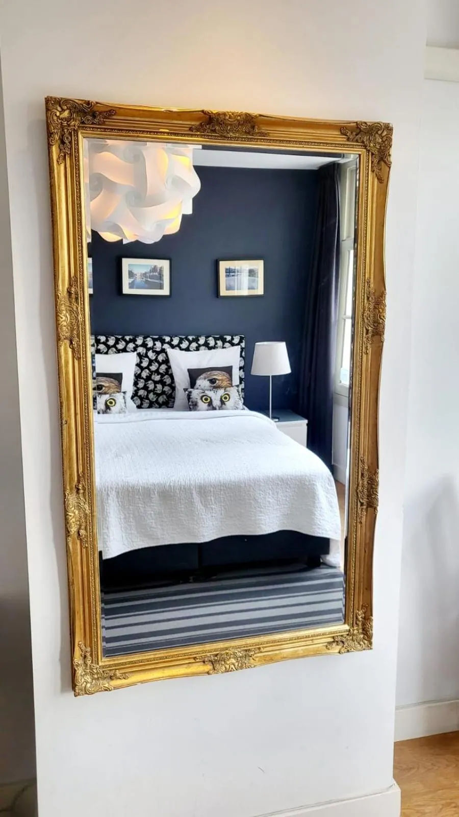 Bed in Velvetamsterdam