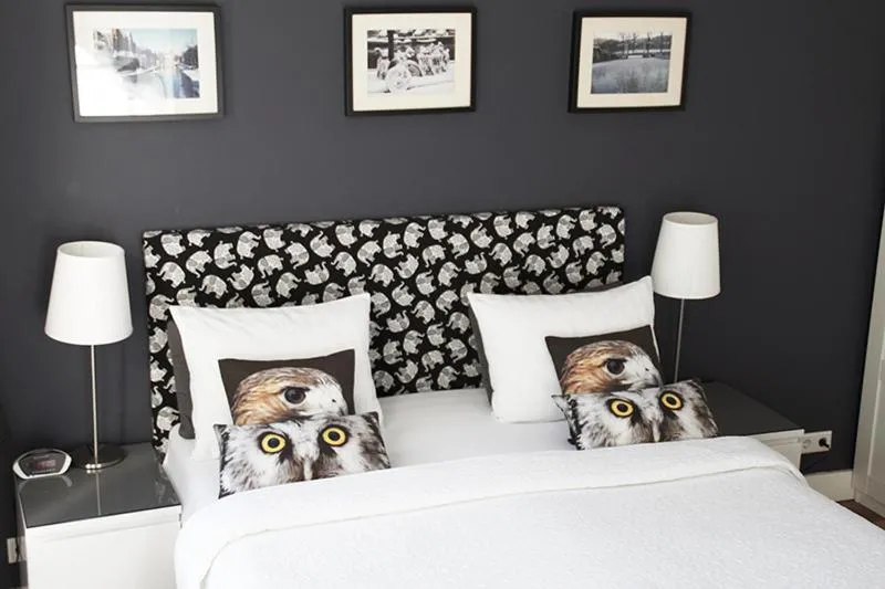 Bed in Velvetamsterdam
