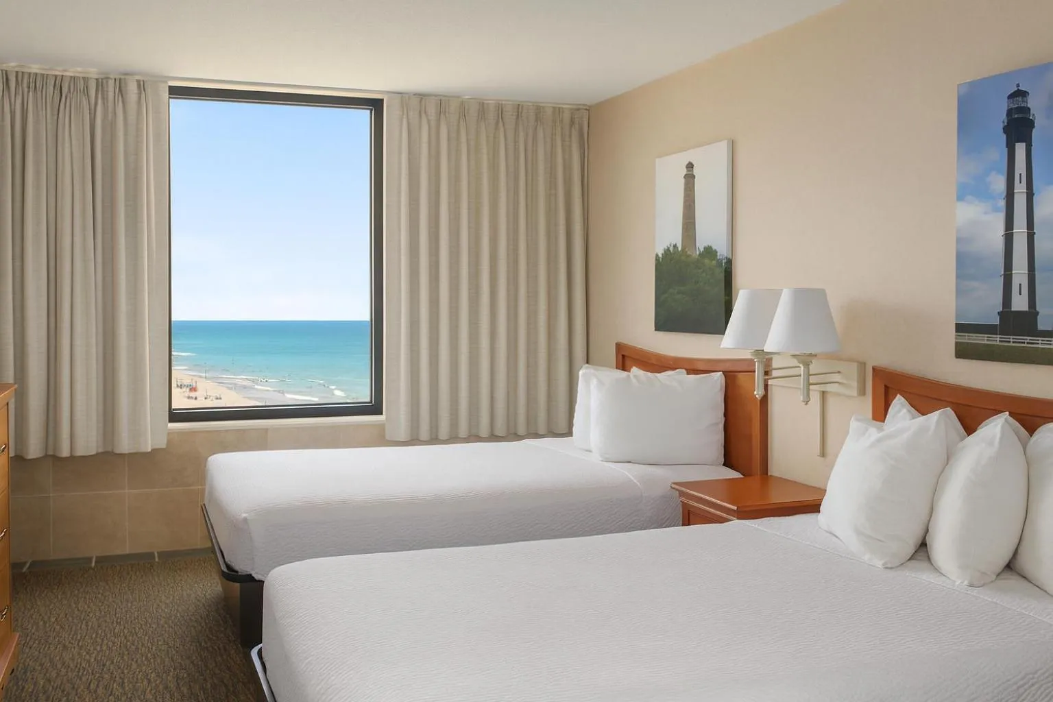 Bed in Four Sails Resort