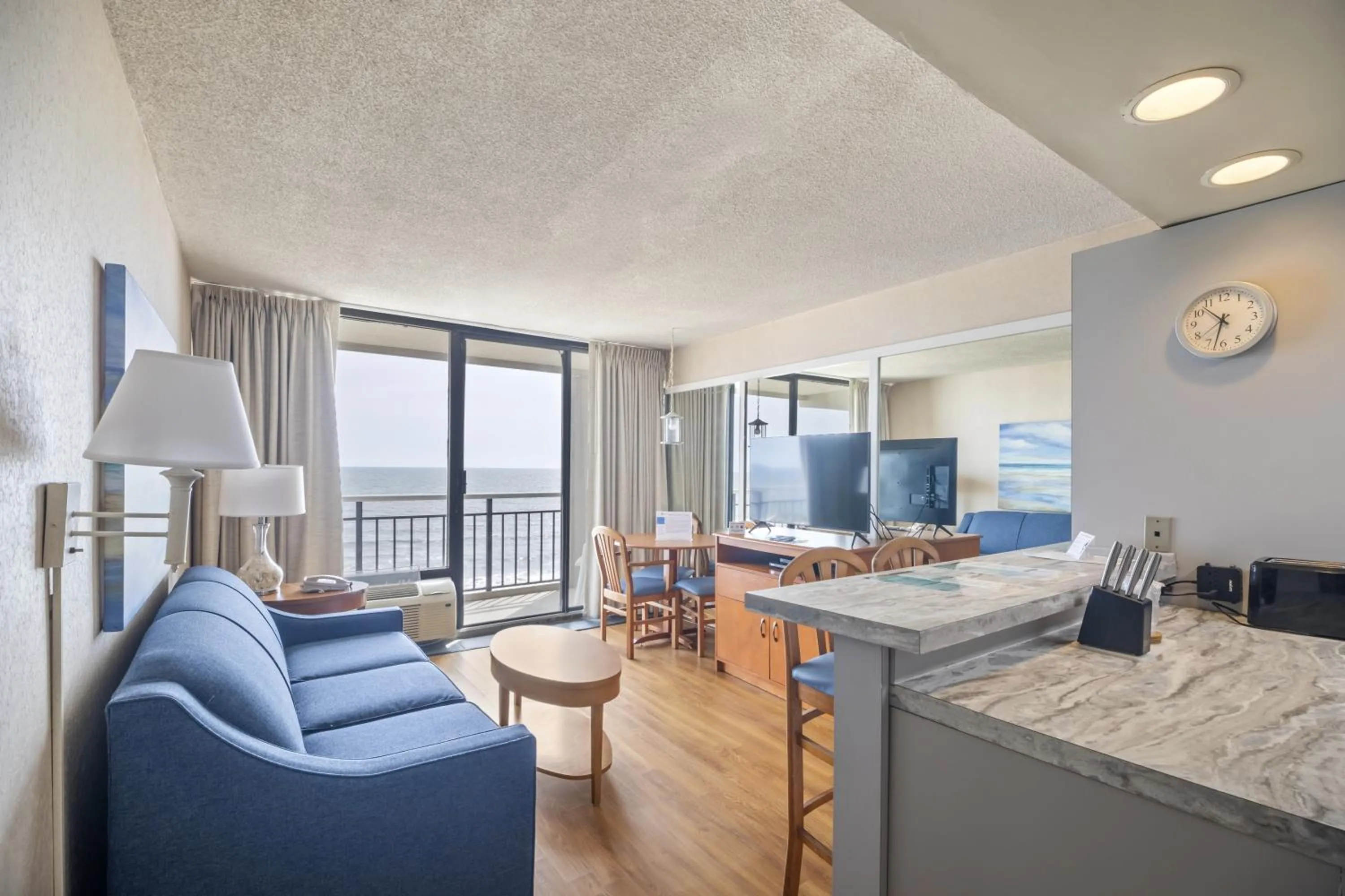 Bed in Four Sails Resort