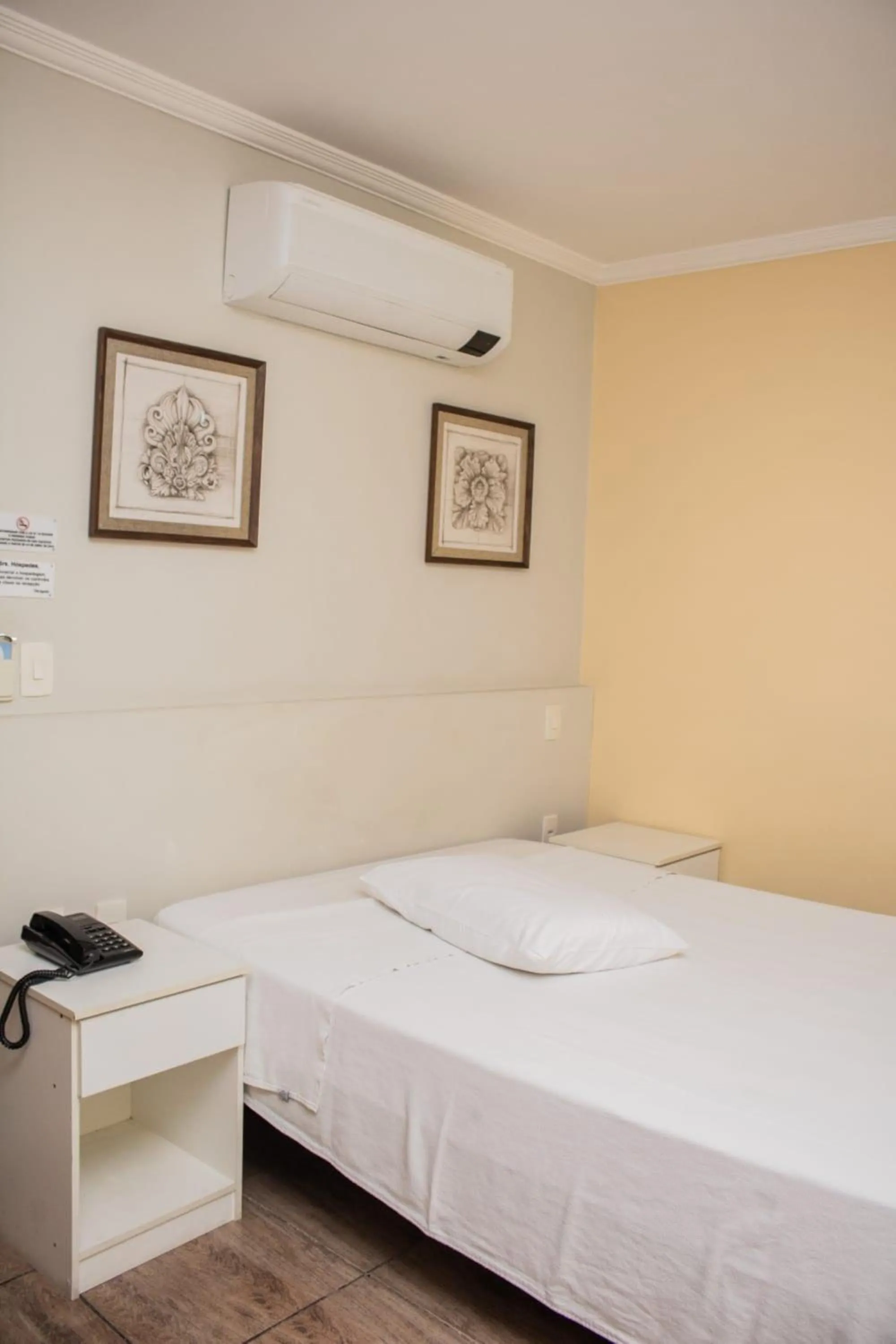 Superior Double Room in Campos Gerais Hotel - Próximo a Rodoviária e Mercados Turísticos
