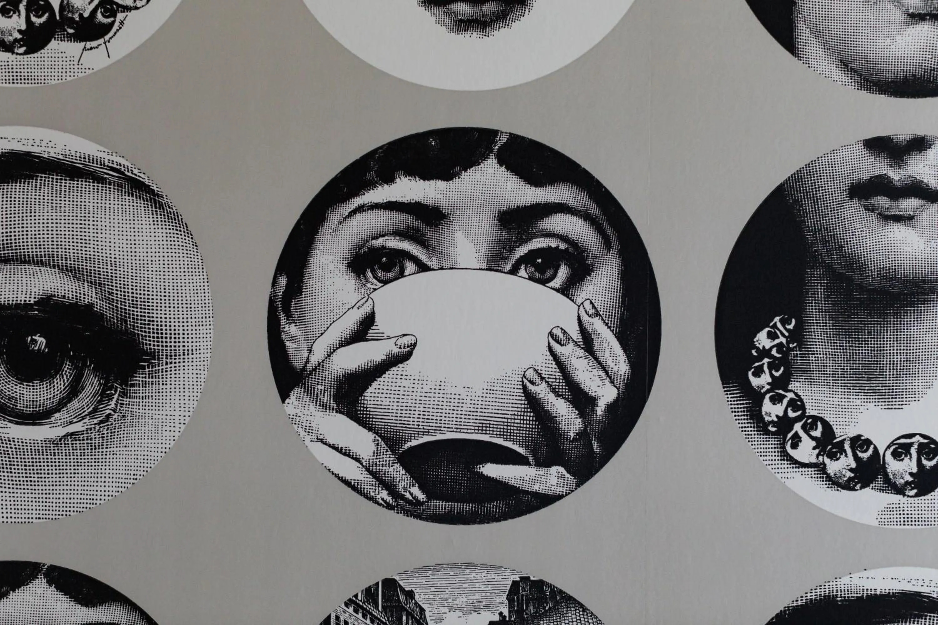 Decorative detail in B&B Habitat