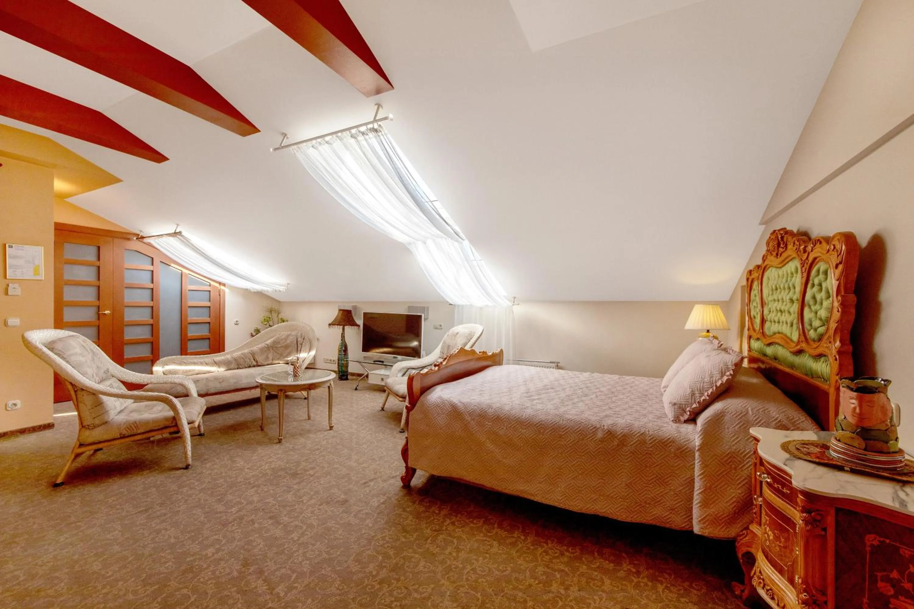 Bed in Pažaislis Park Hotel