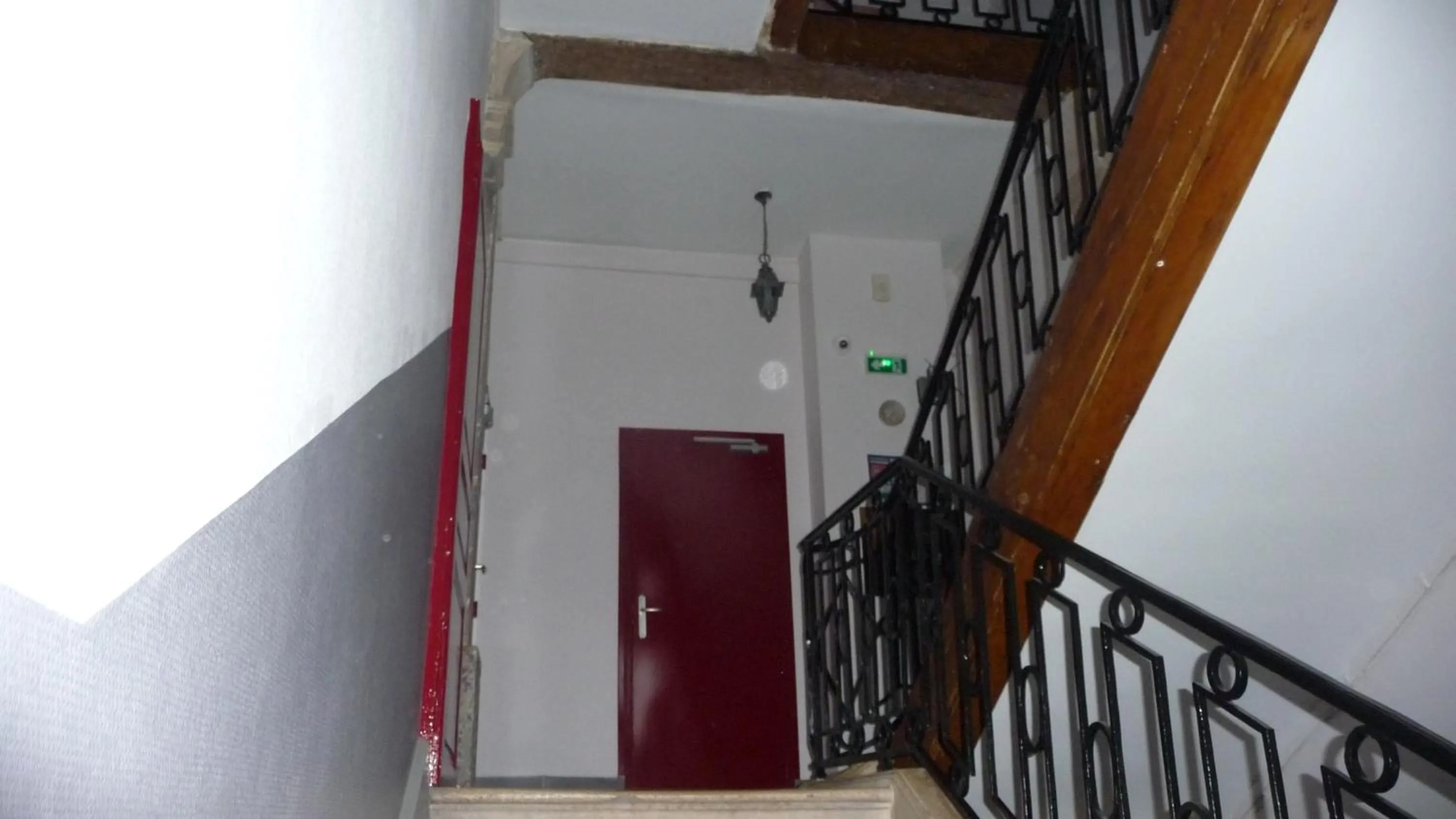 Lobby or reception in Hôtel du Commerce