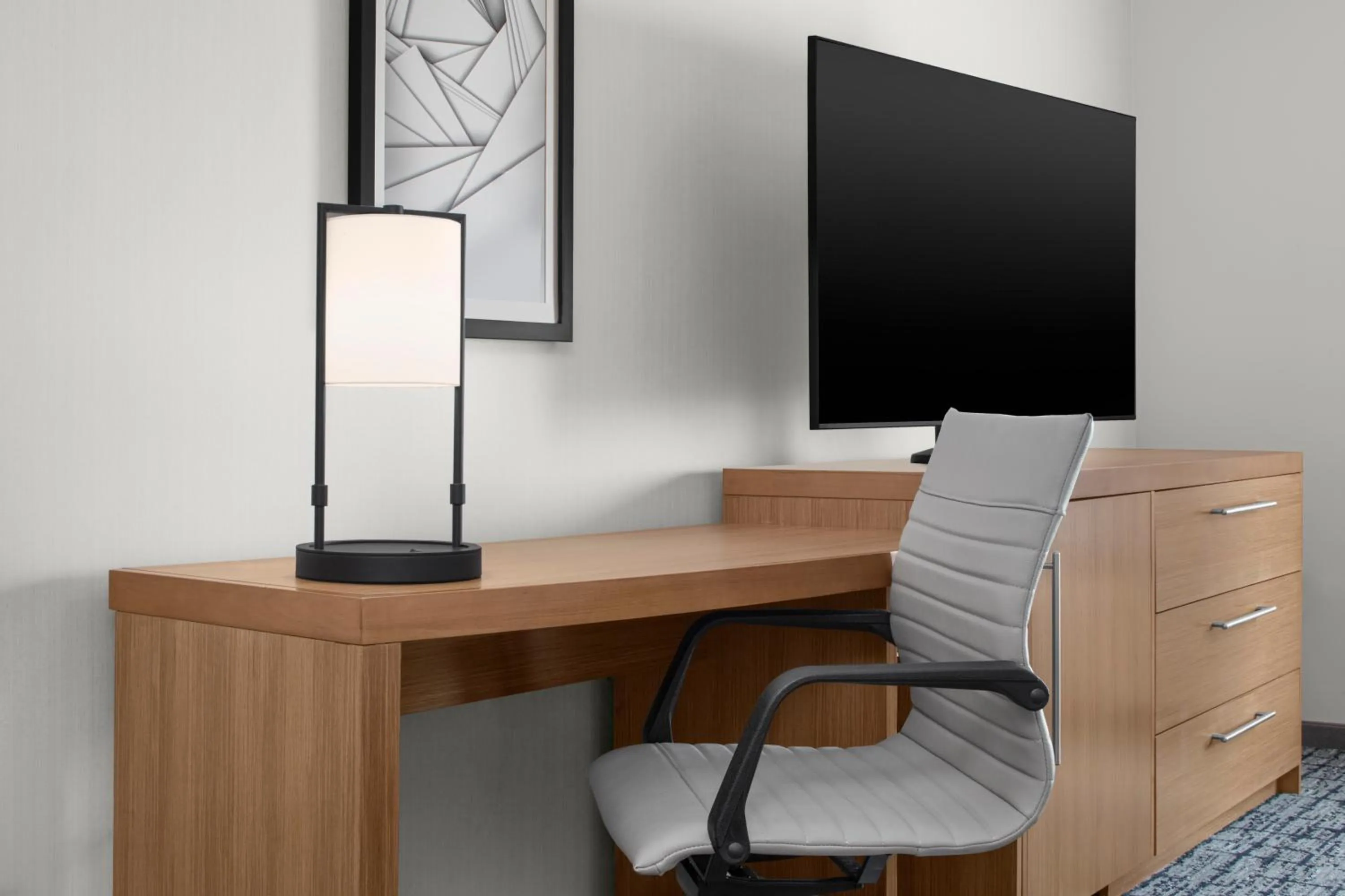 TV and multimedia in Hyatt Place Boston/Braintree