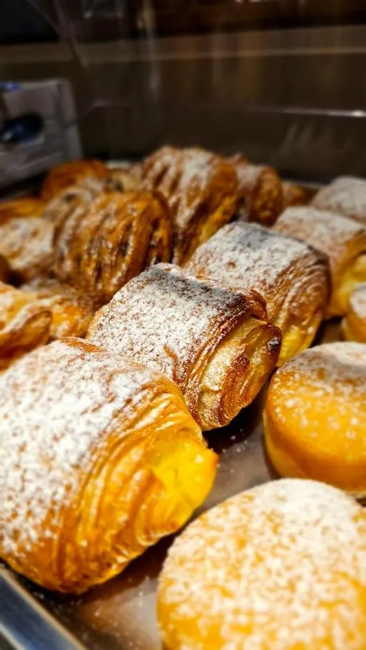 Continental breakfast in Hotel Caravel