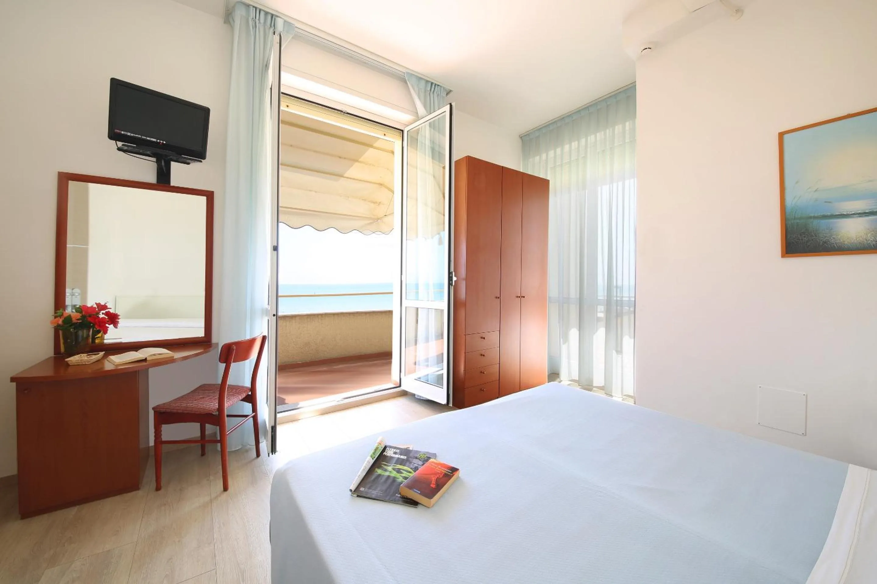 Bedroom, Bed in Hotel Caravel