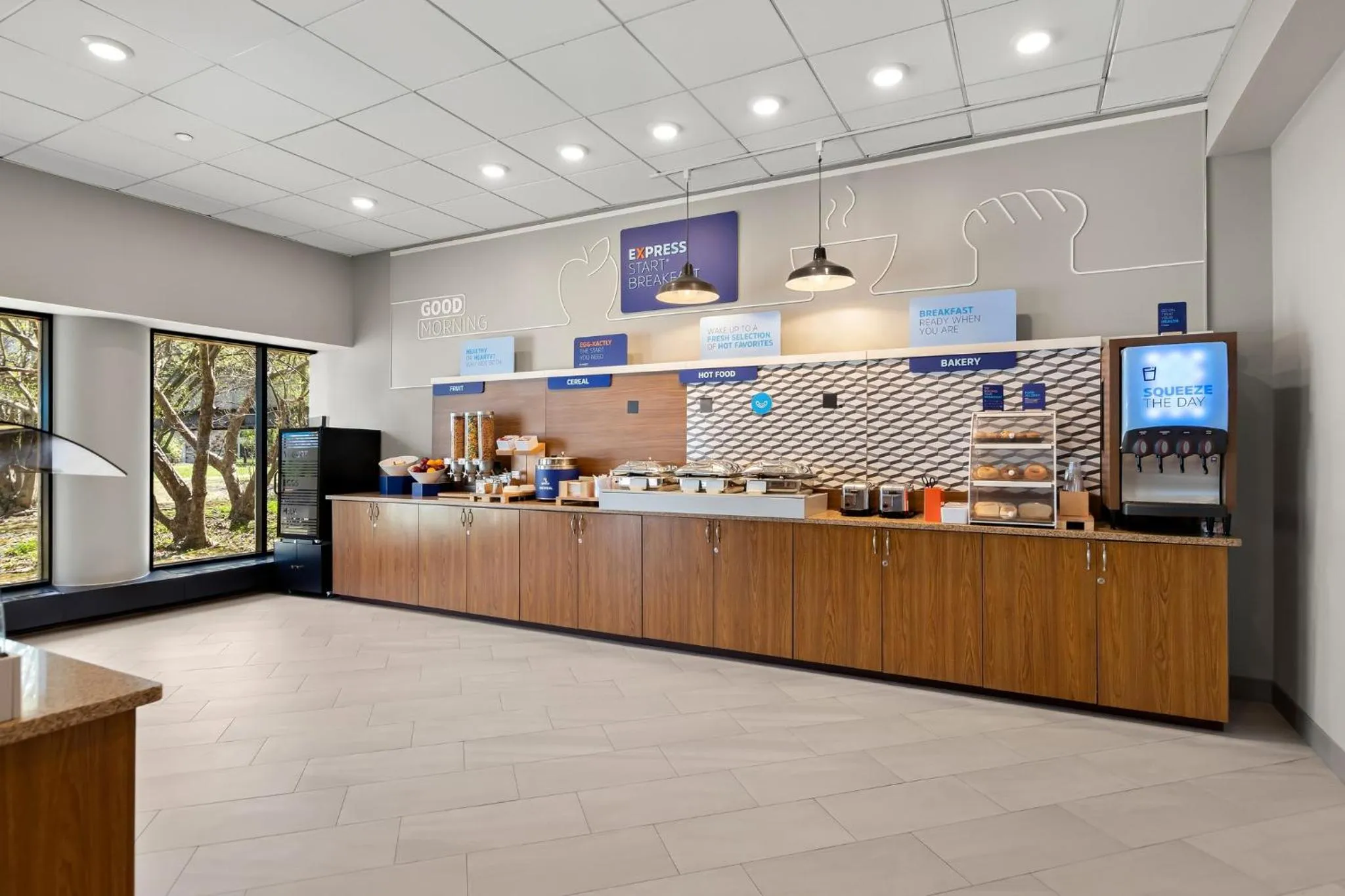 Breakfast in Holiday Inn Express Princeton Southeast by IHG