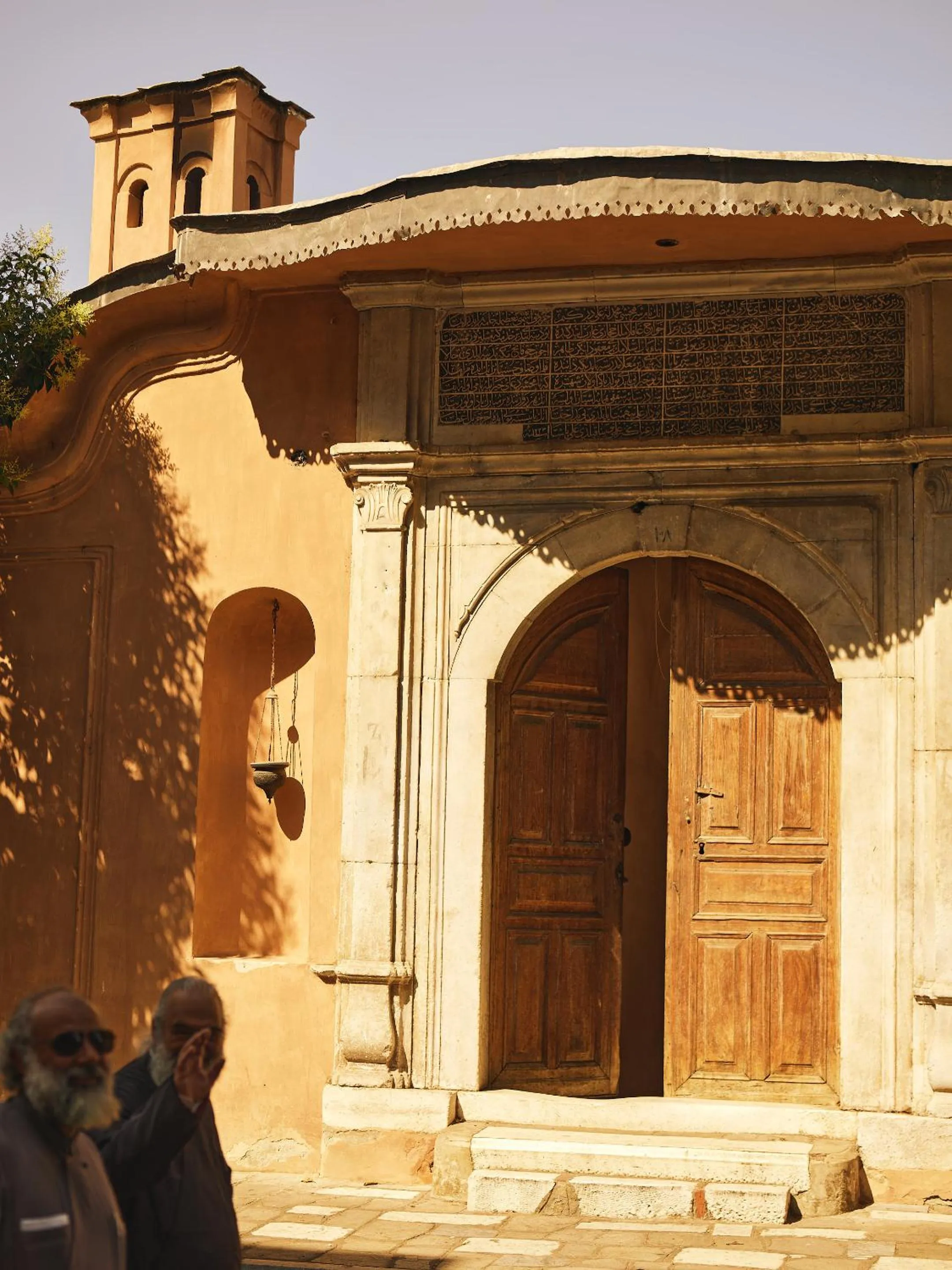 Property building in Imaret