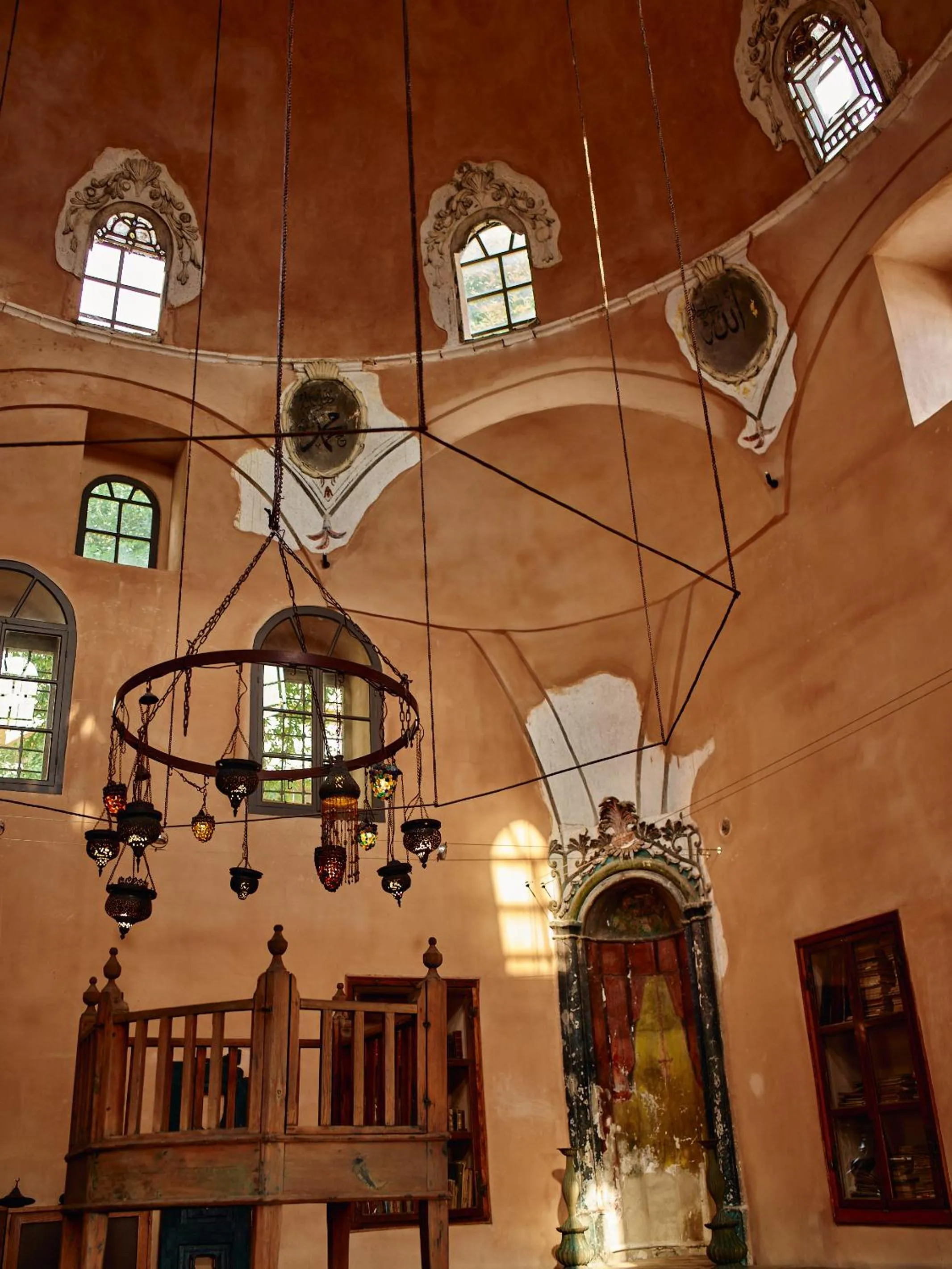 Property building in Imaret