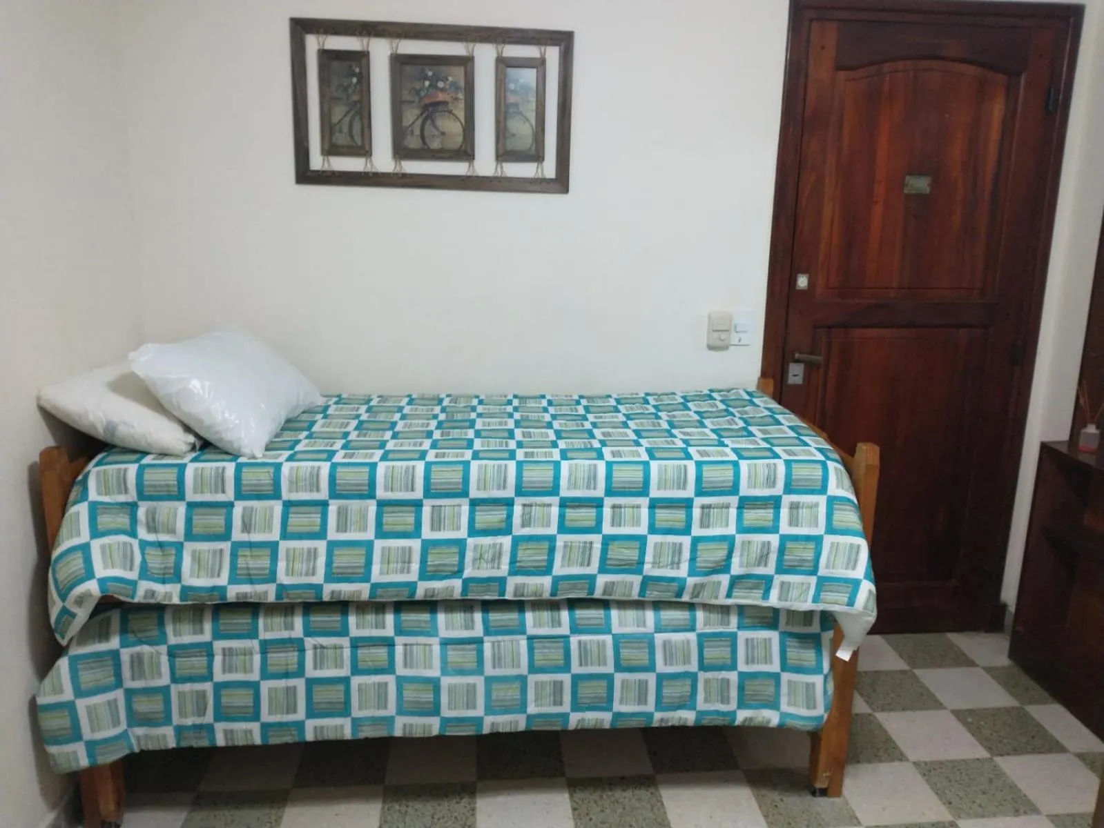 Bed in Tuyu Cerca
