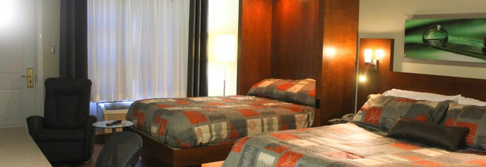 Bed in Amosphère Complexe