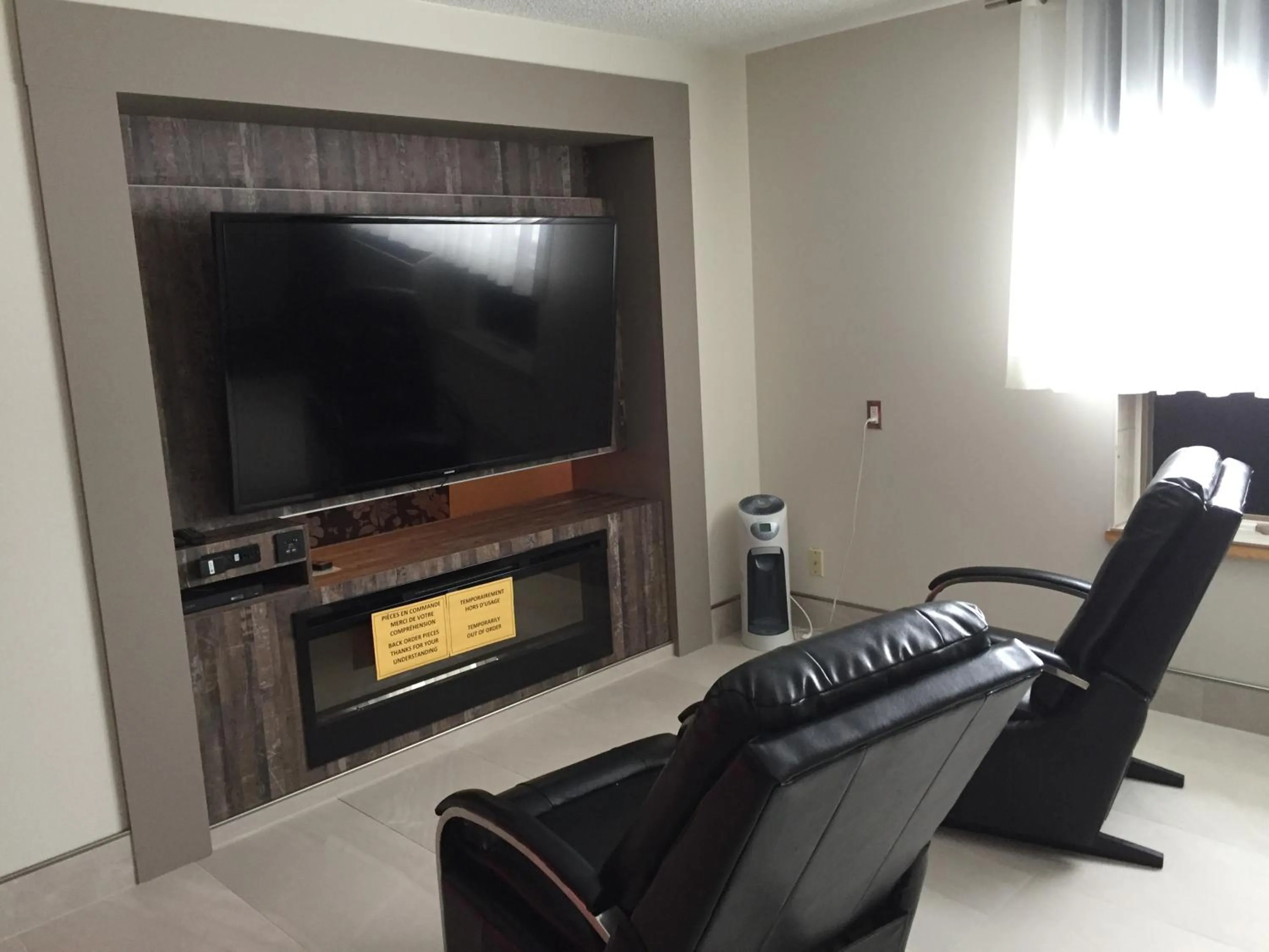 Bedroom in Amosphère Complexe