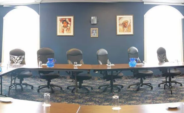 Business facilities in Amosphère Complexe