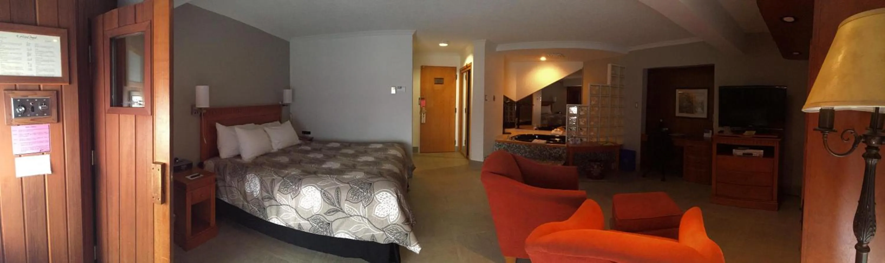 Photo of the whole room, Bed in Amosphère Complexe