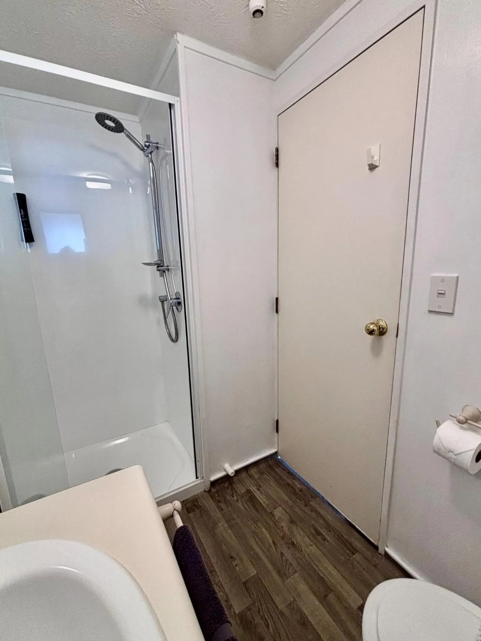 Shower in Wrights by the Sea Motel