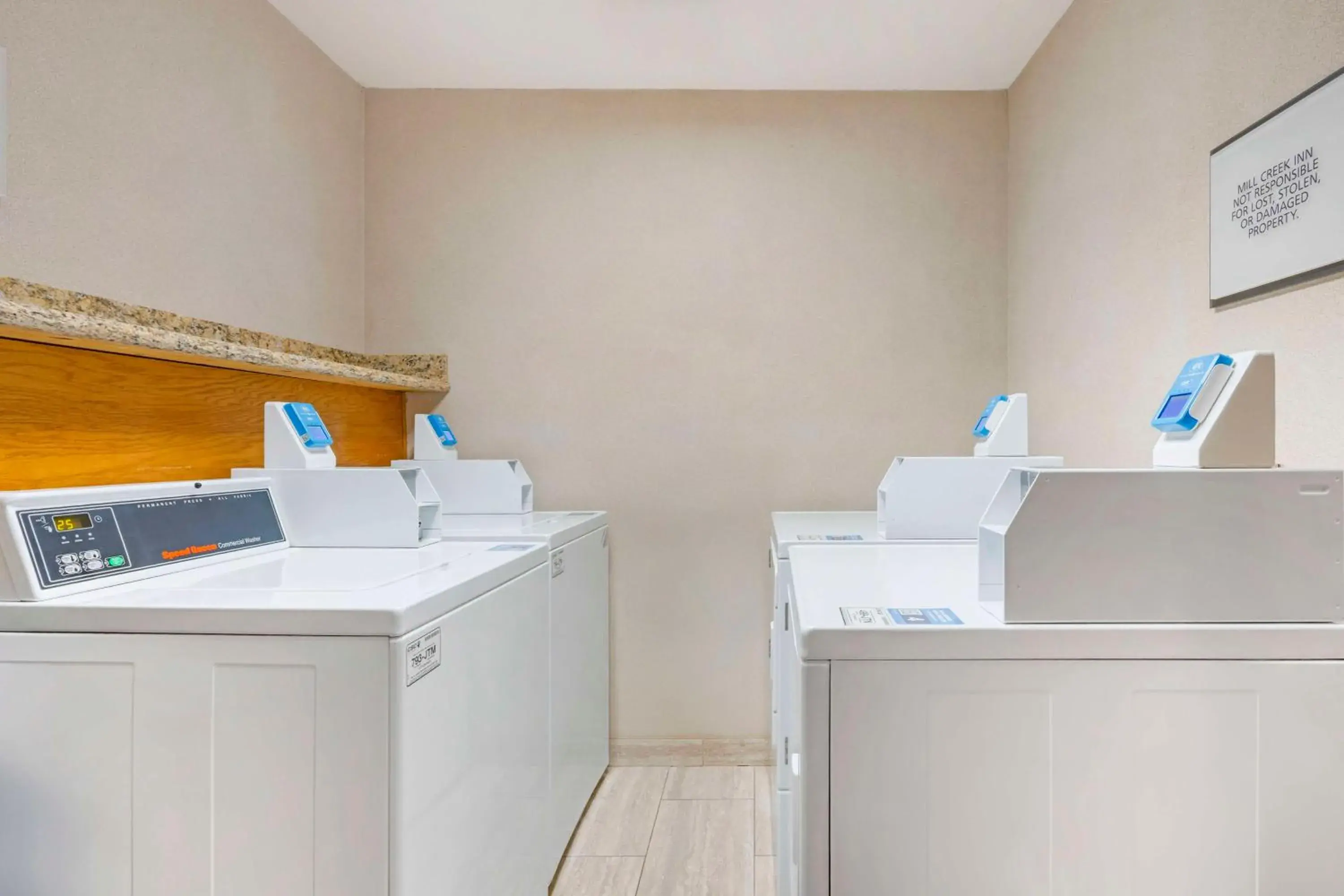 Property building in Best Western Plus Mill Creek Inn Property building in Best Western Plus Mill Creek Inn