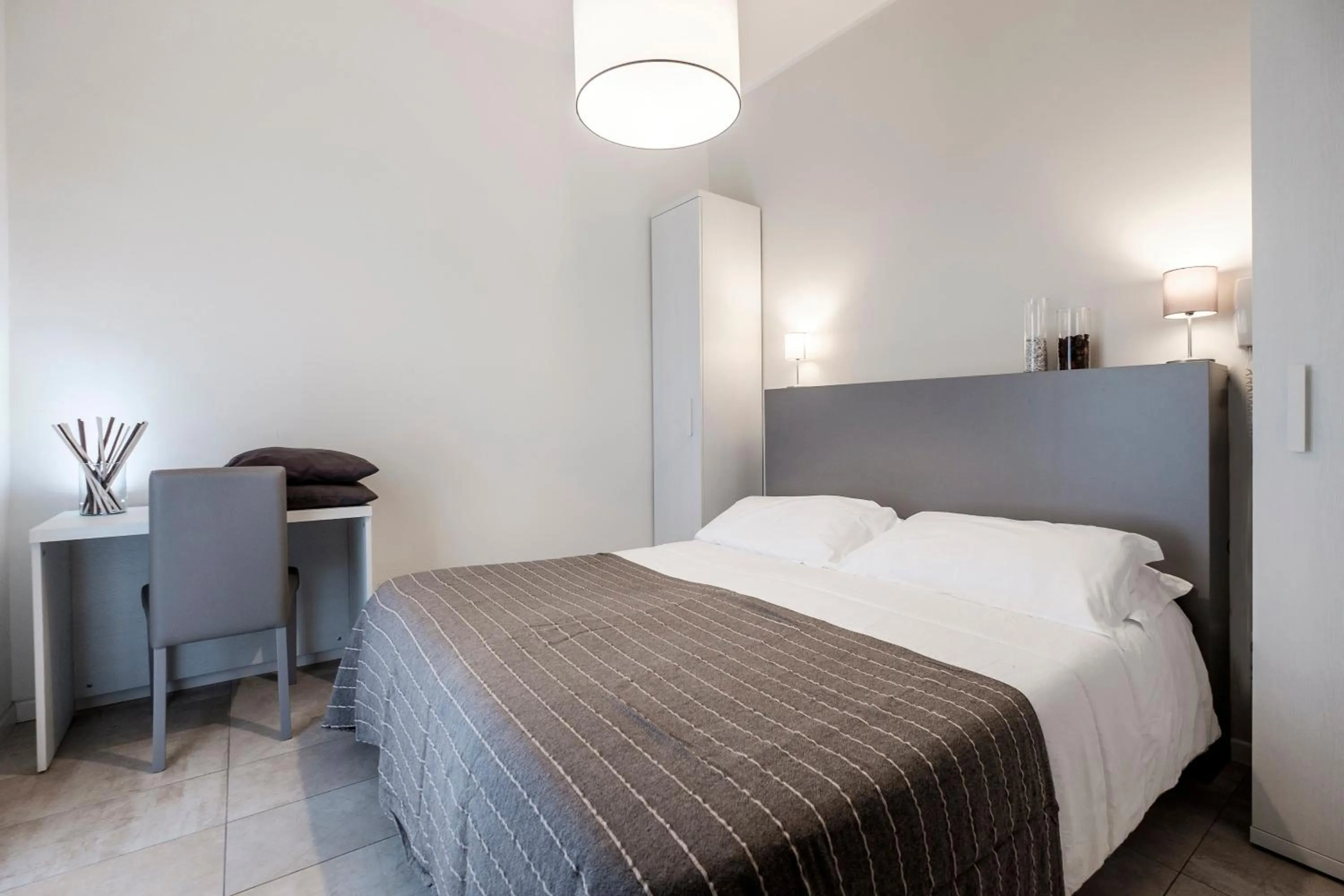 Photo of the whole room, Bed in HOTEL CONDOR