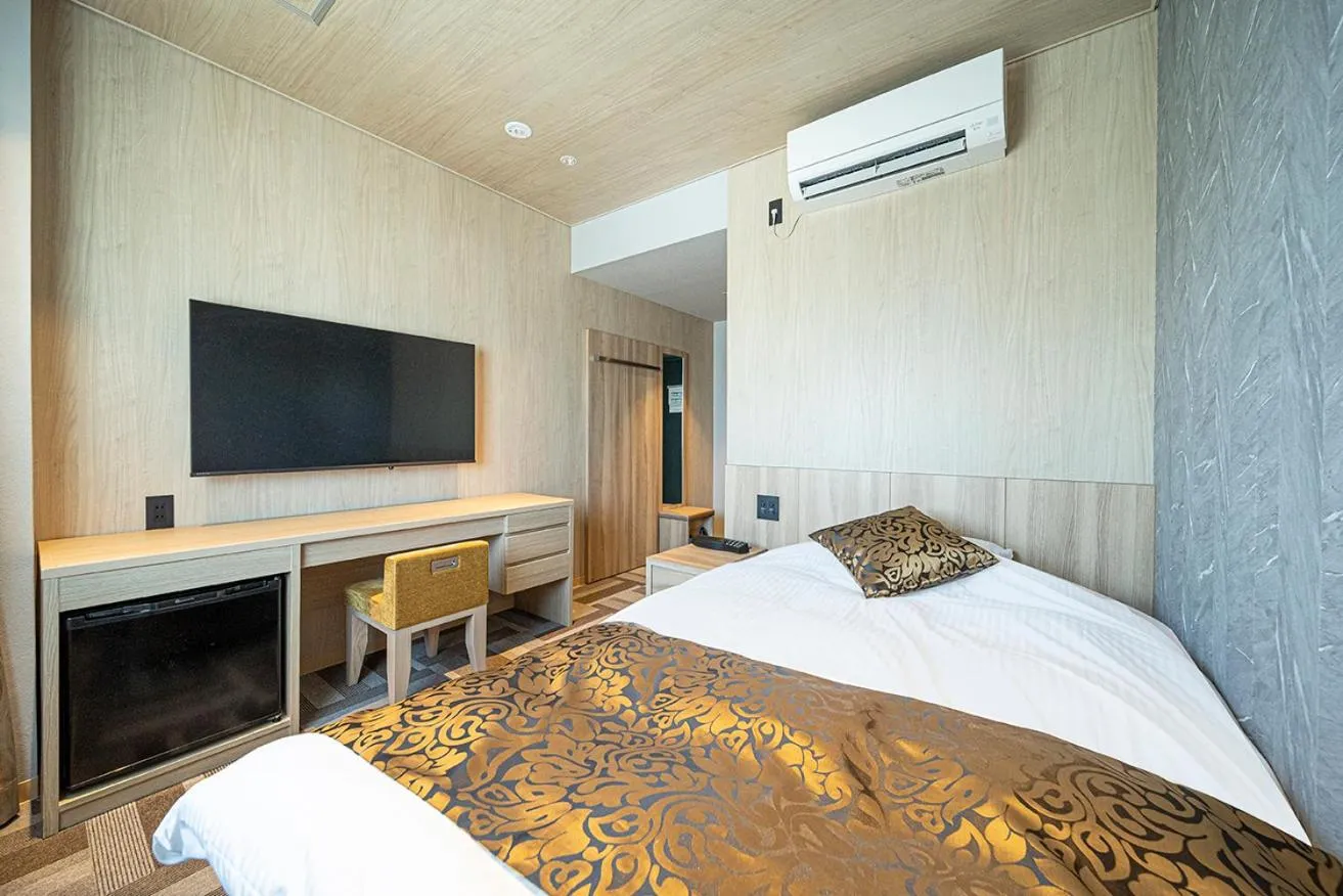 Photo of the whole room, Bed in Kojima Puchi Hotel