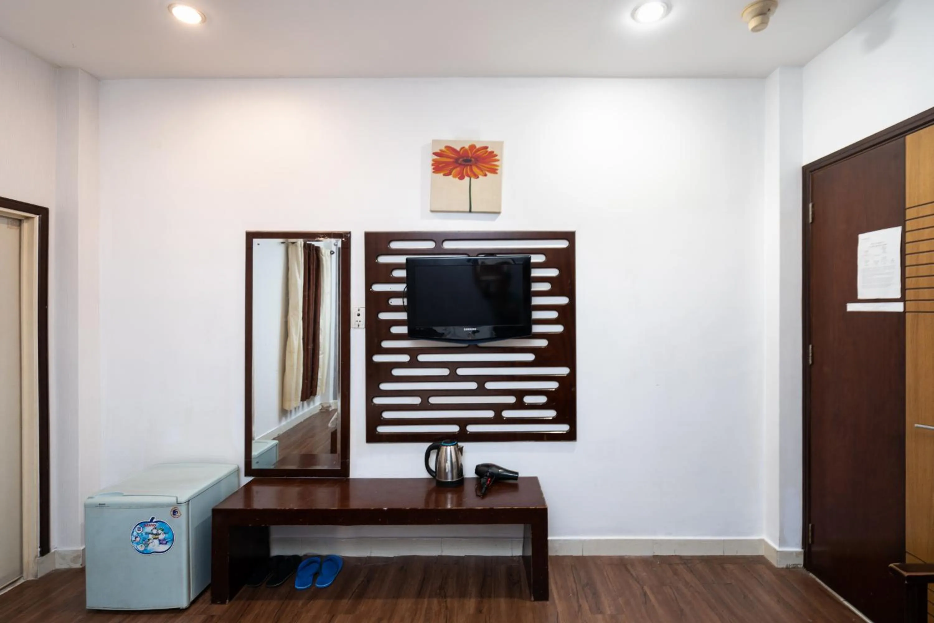 Bedroom in Sen Sai Gon Hotel - Ben Thanh Market