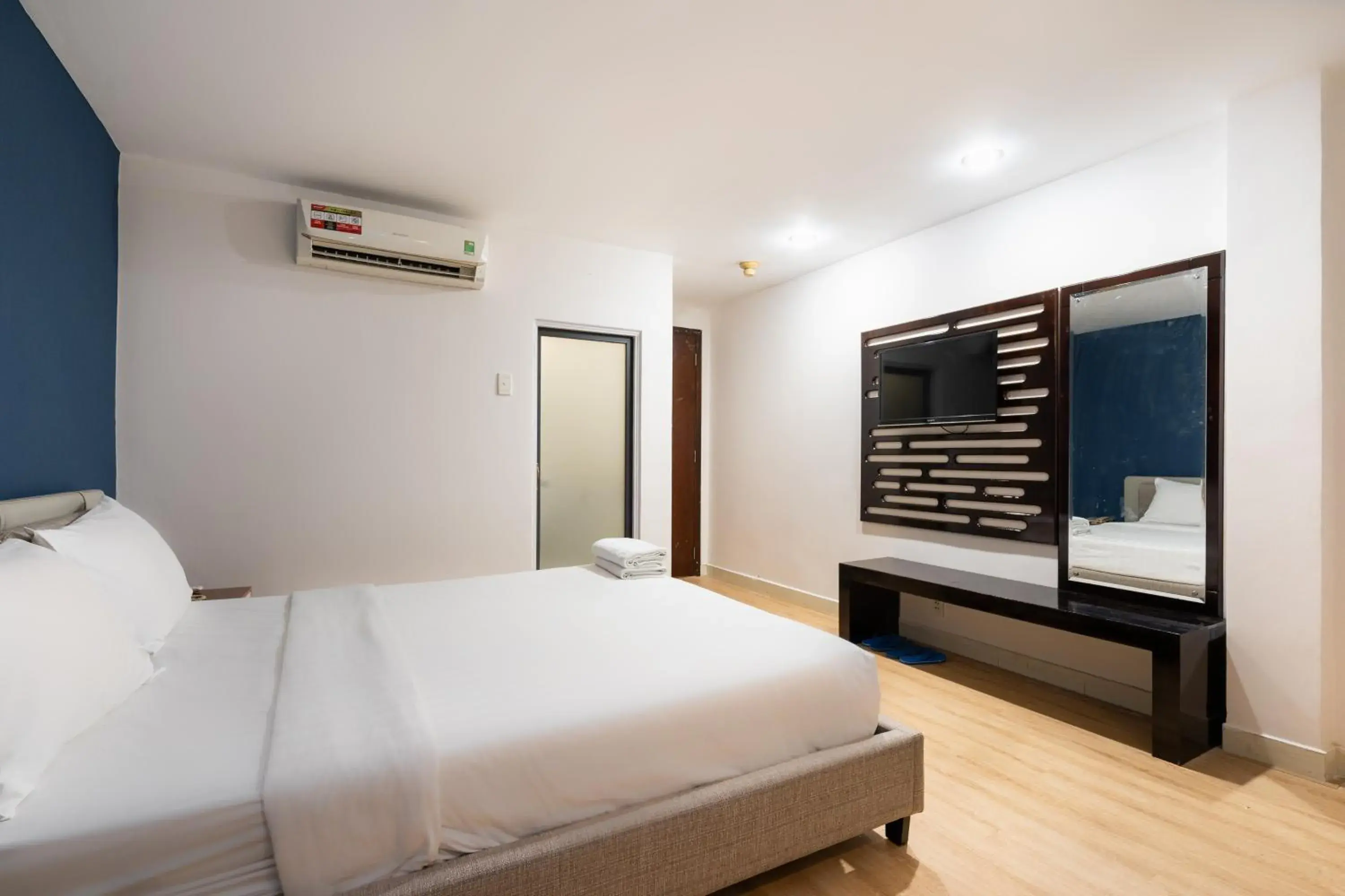 Bedroom in Sen Sai Gon Hotel - Ben Thanh Market Bedroom in Sen Sai Gon Hotel - Ben Thanh Market