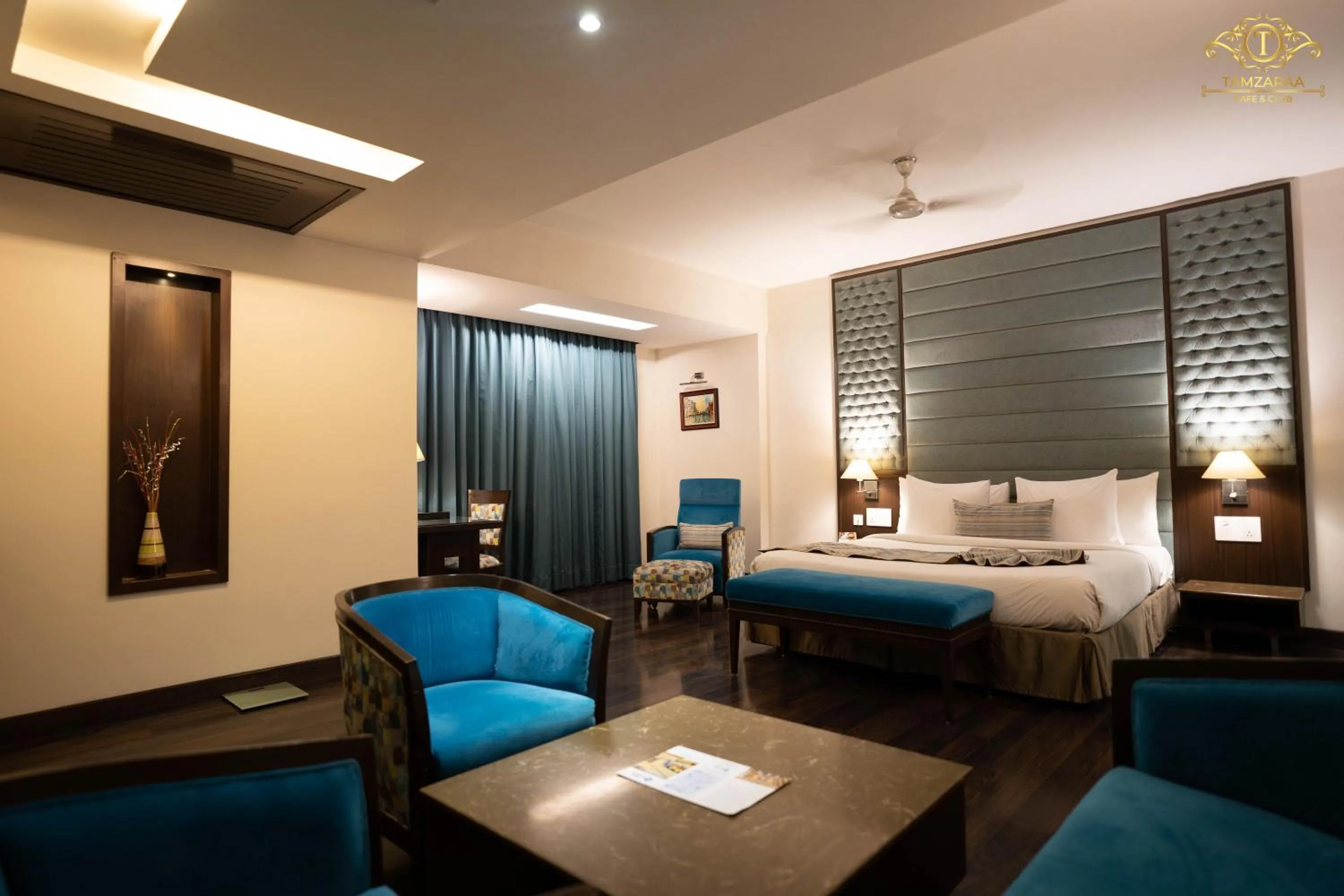 Bed in Best Western Maryland