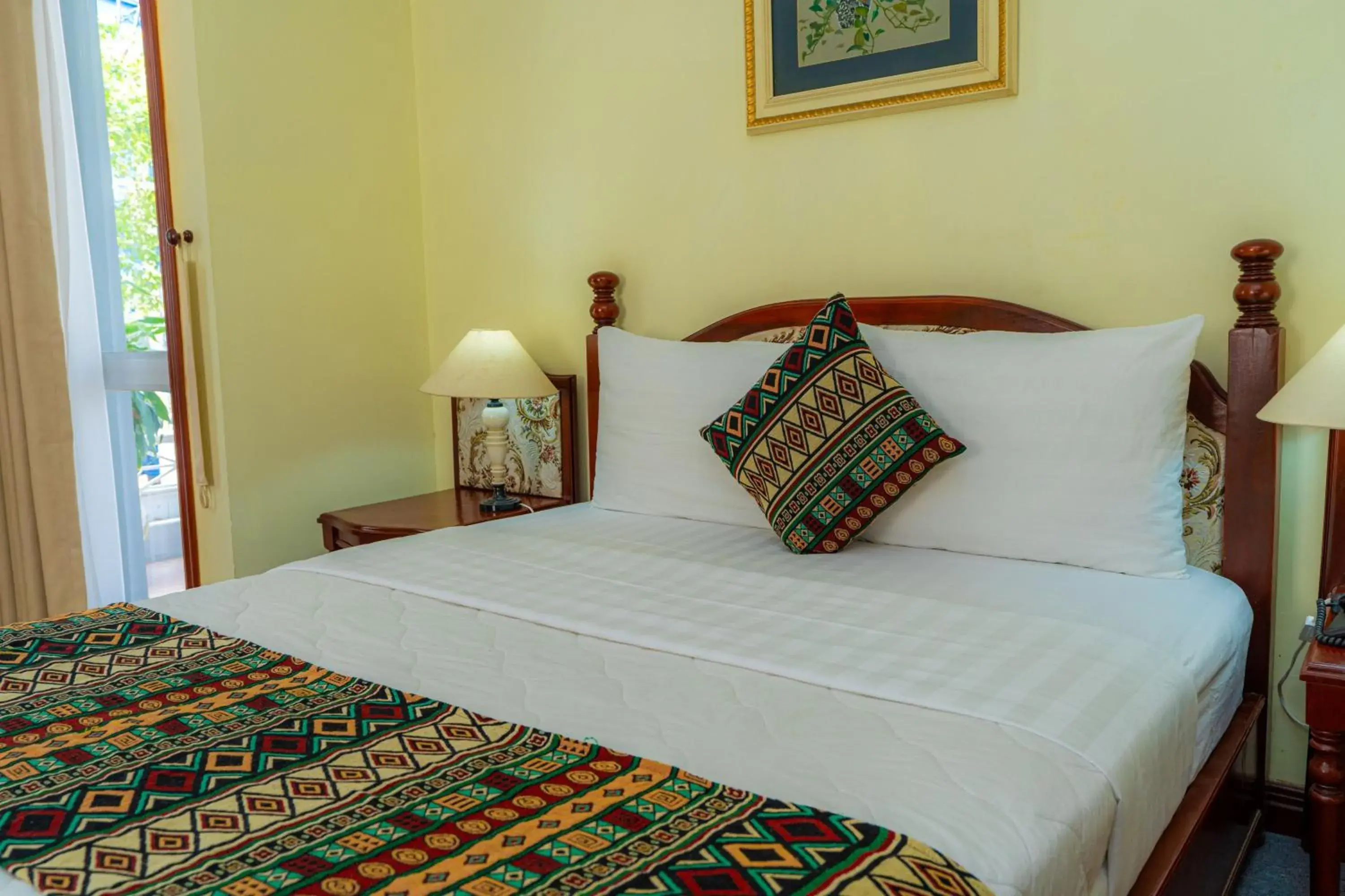 Balcony/Terrace, Bed in Hoang Ha Boutique Hotel Balcony/Terrace, Bed in Hoang Ha Boutique Hotel