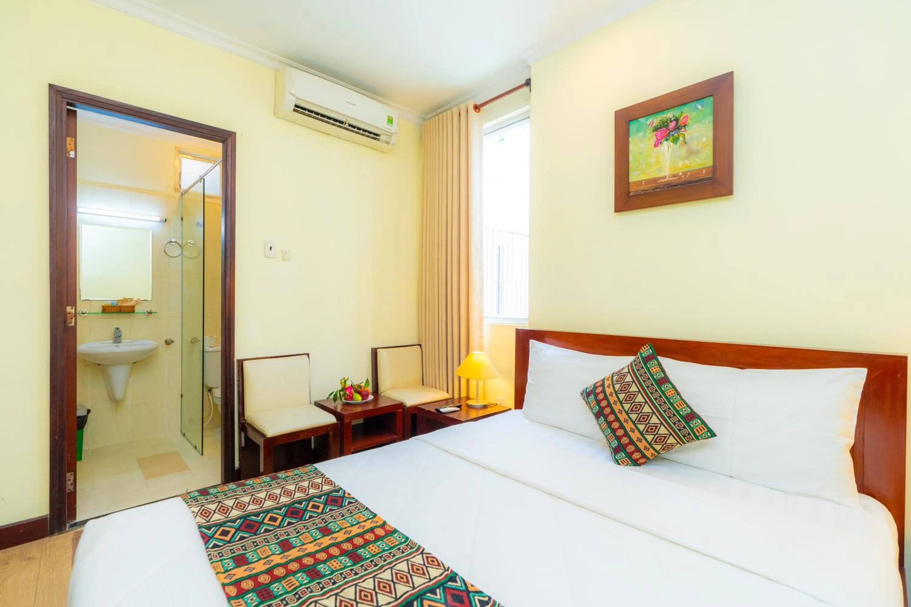 Bedroom, Bed in Hoang Ha Boutique Hotel