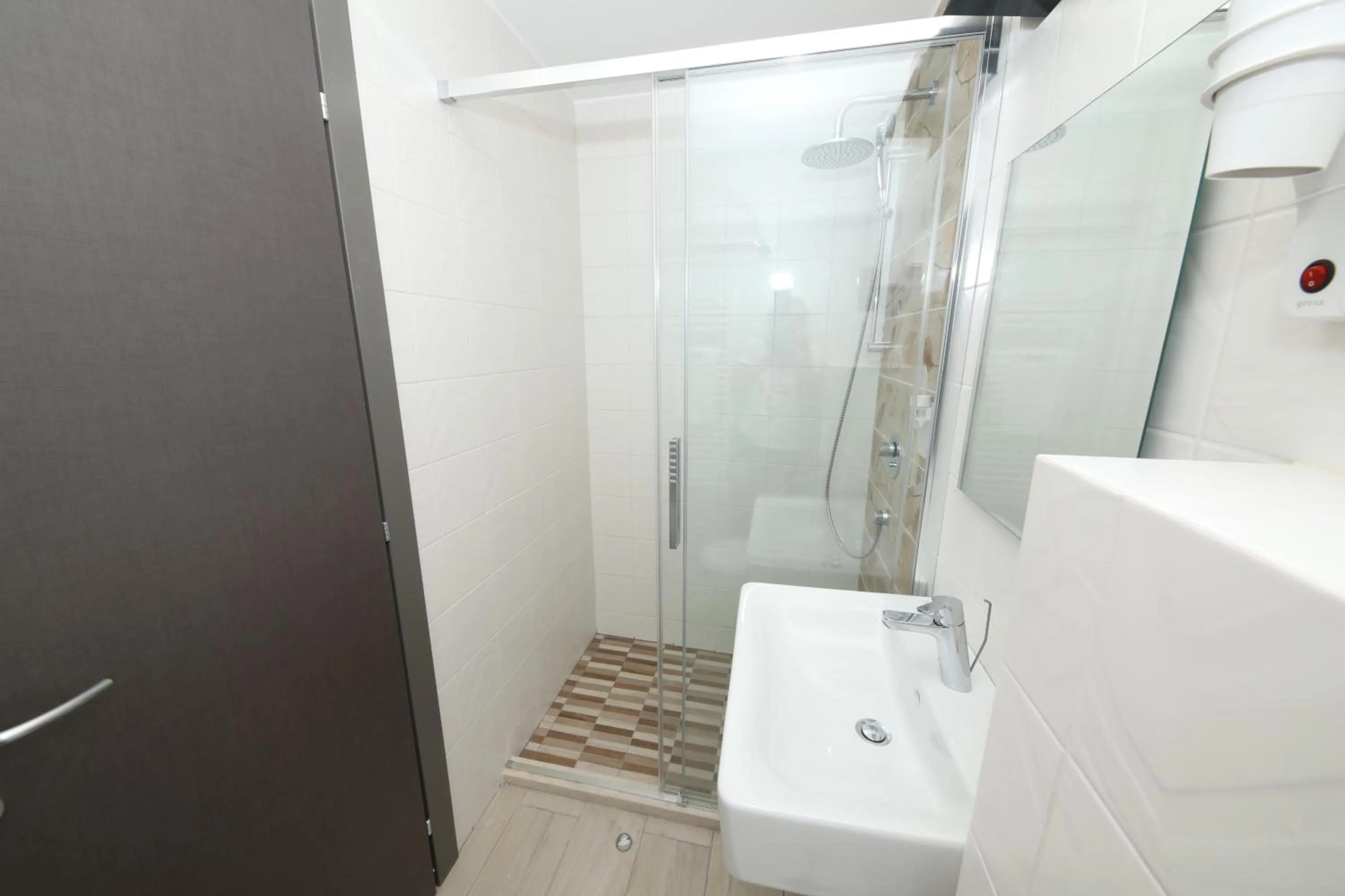 Bathroom in Hotel Delfin