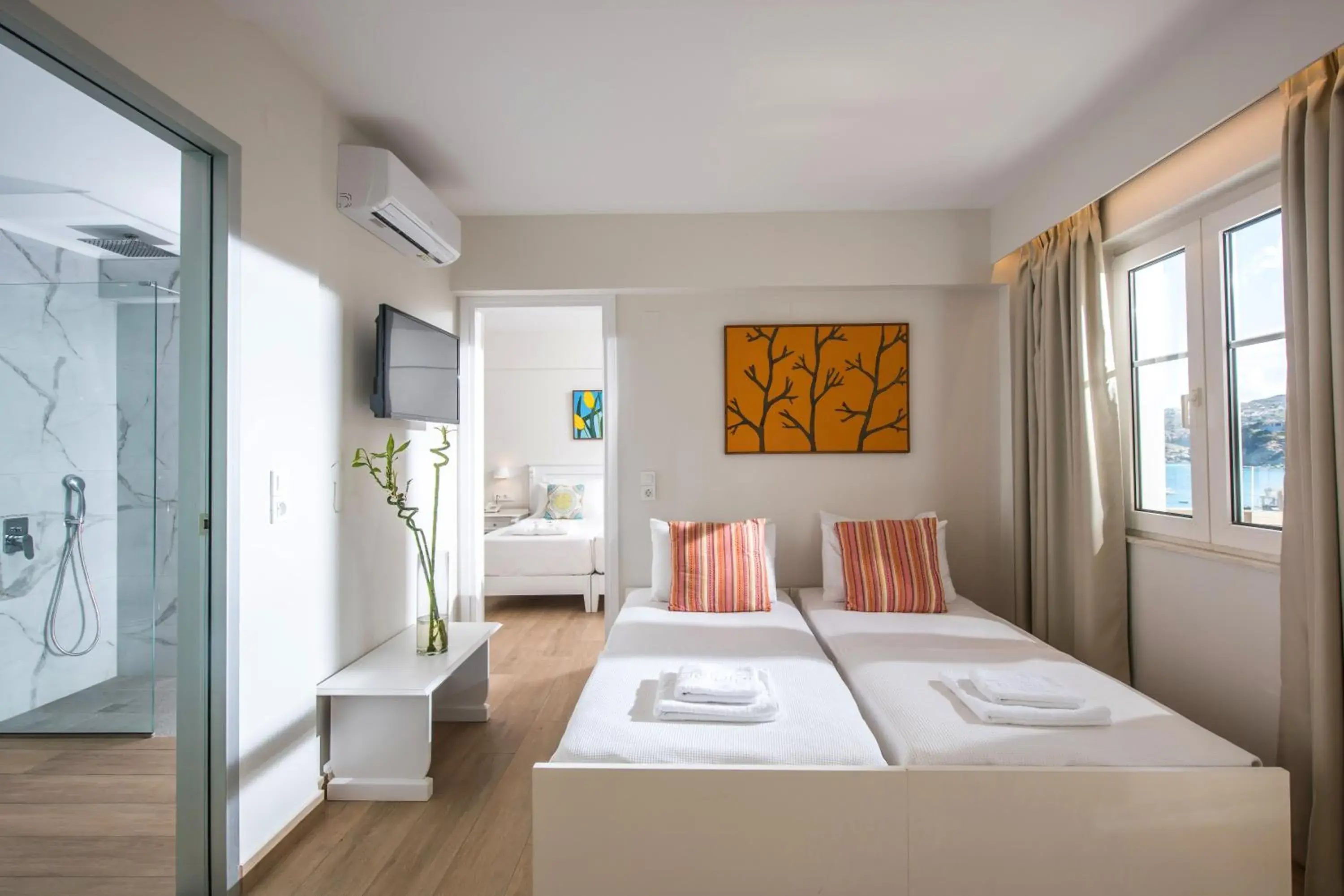 Bedroom in Alexander House Hotel Bedroom in Alexander House Hotel