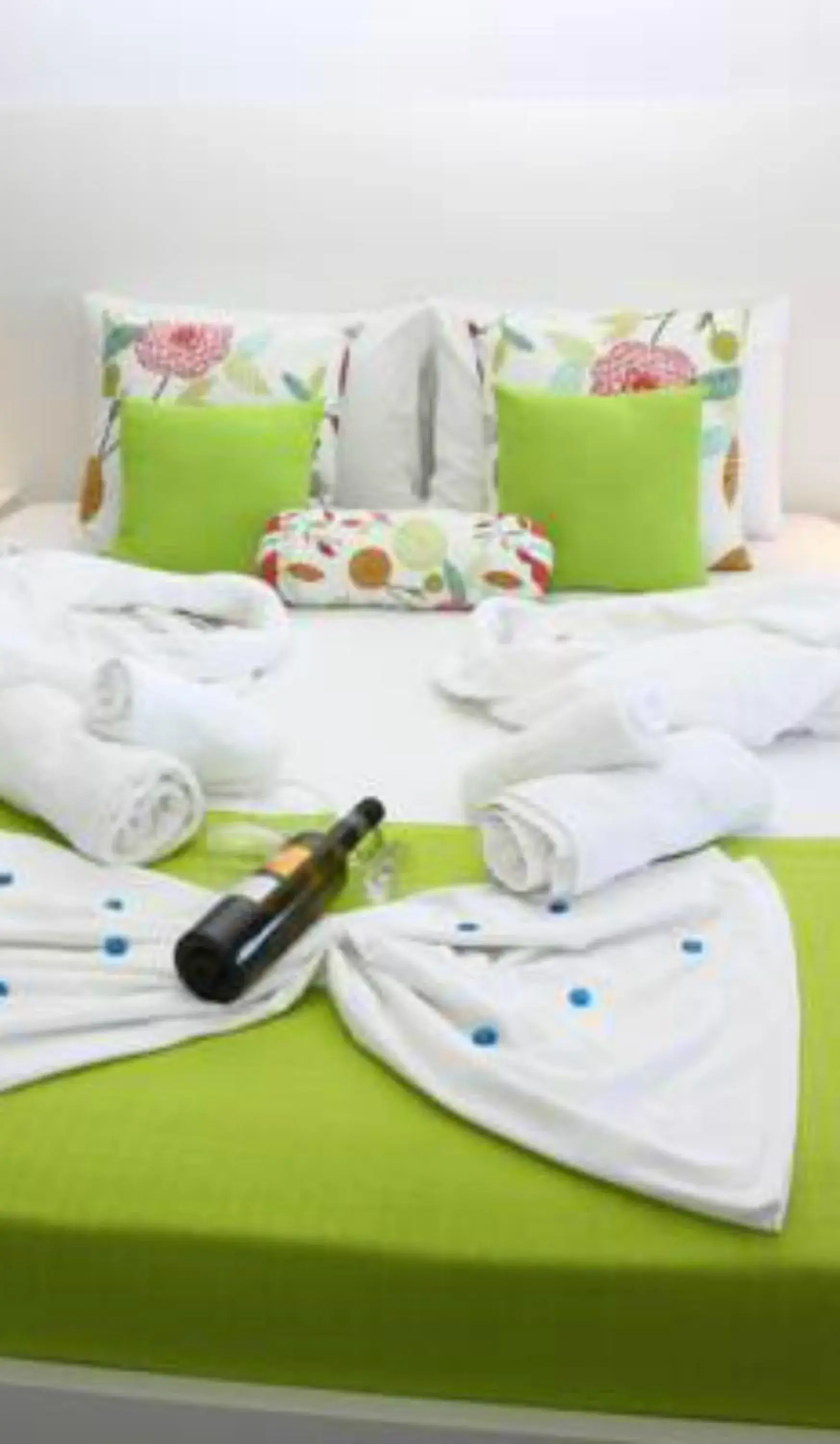 Bed in Alexander House Hotel Bed in Alexander House Hotel