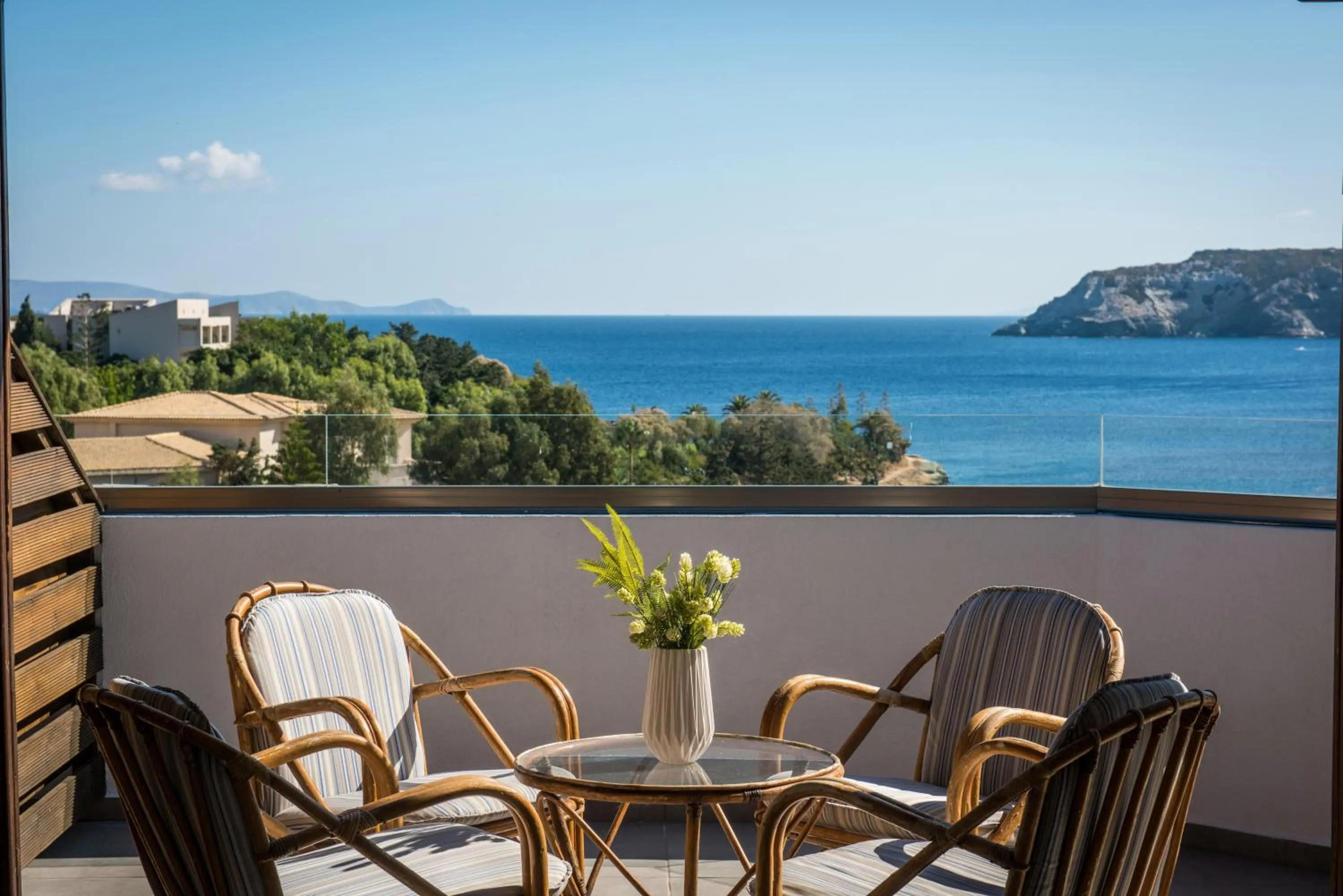 Balcony/Terrace in Alexander House Hotel
