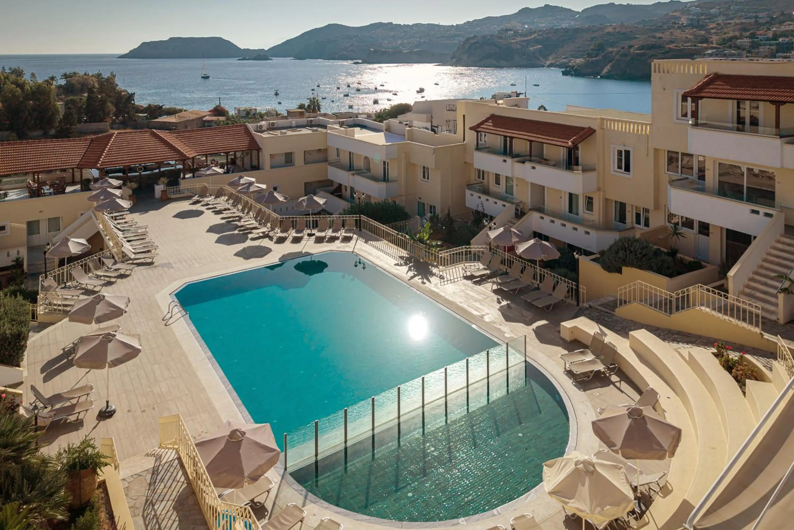 Property building in Alexander House Hotel