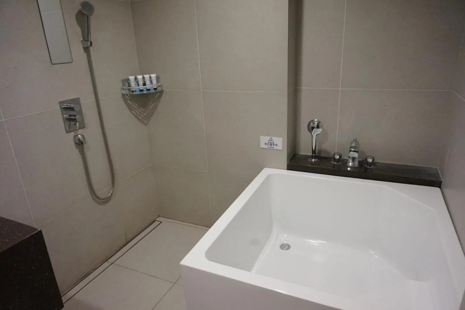 Bathroom in Hotel tt Seomyeon