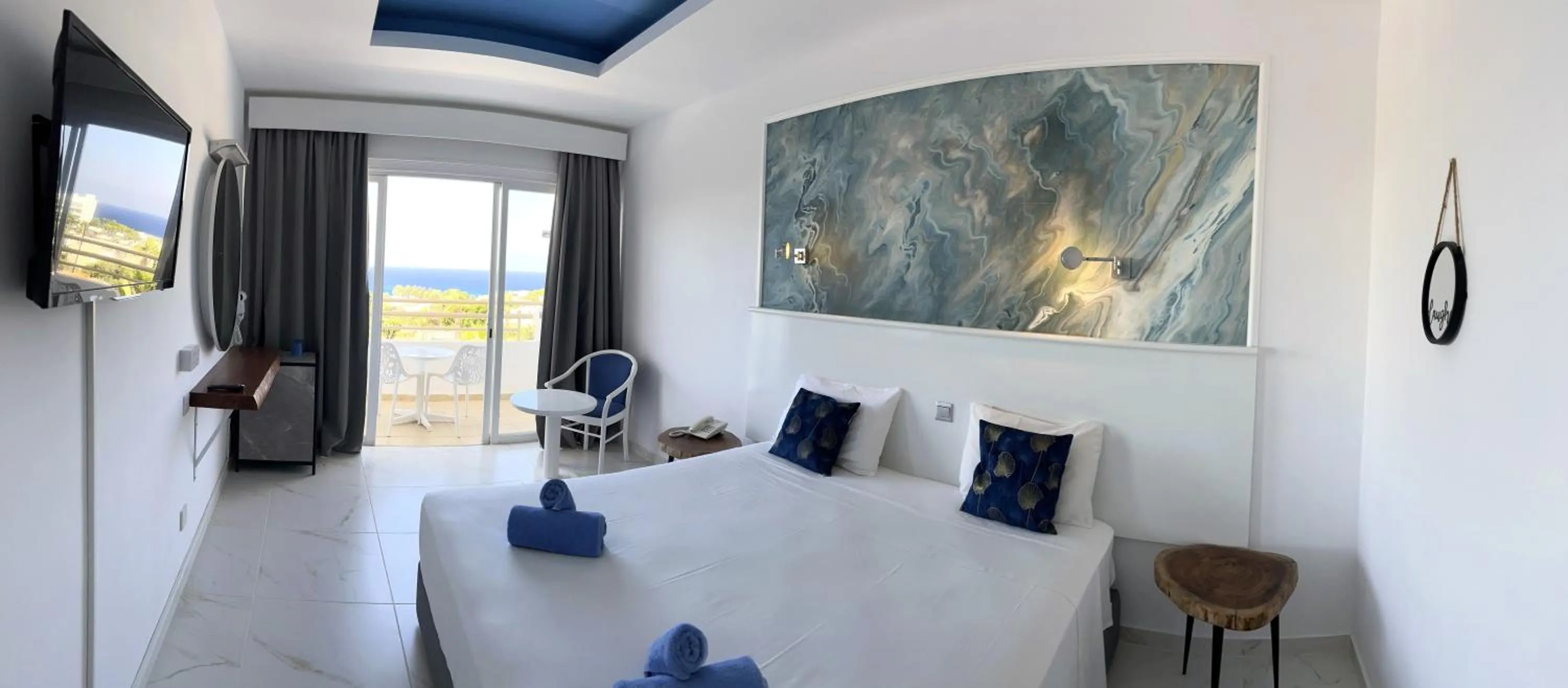 Bed in Adelais Bay Hotel