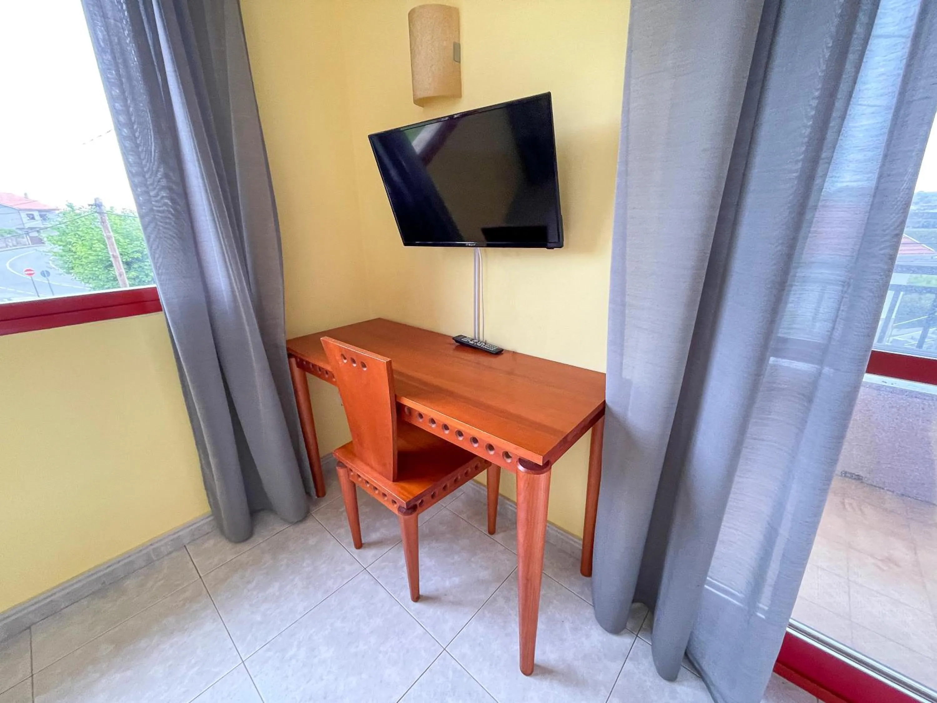 TV and multimedia in Hotel Acquamaris 3000