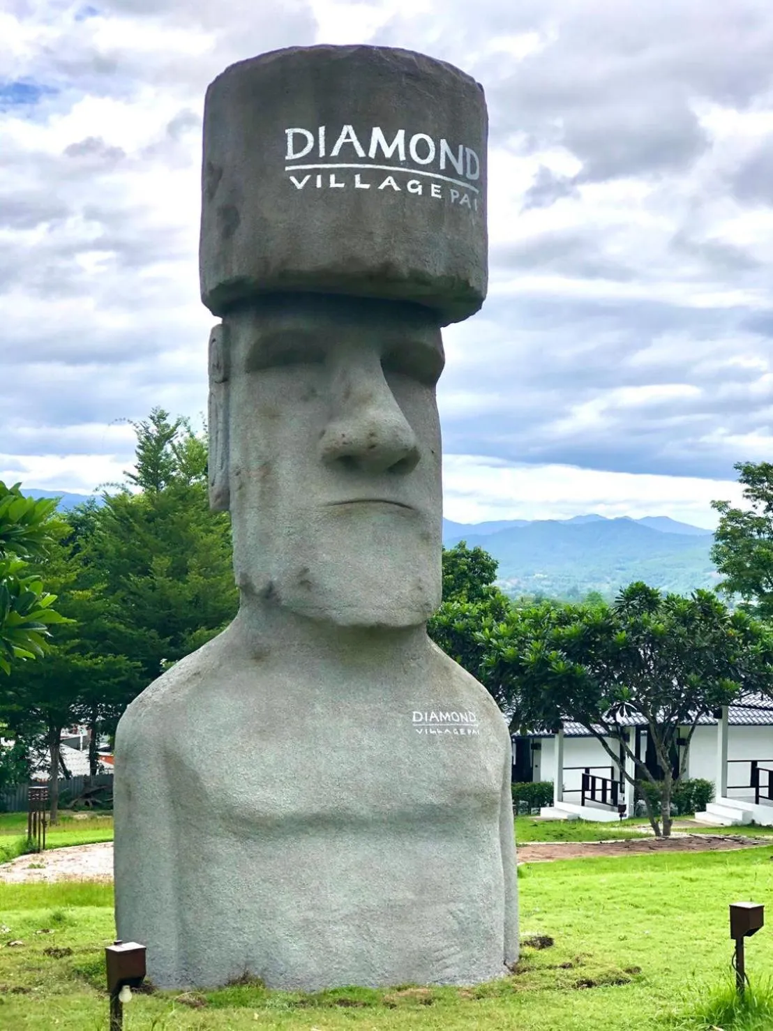 Property building in Diamond Village Pai