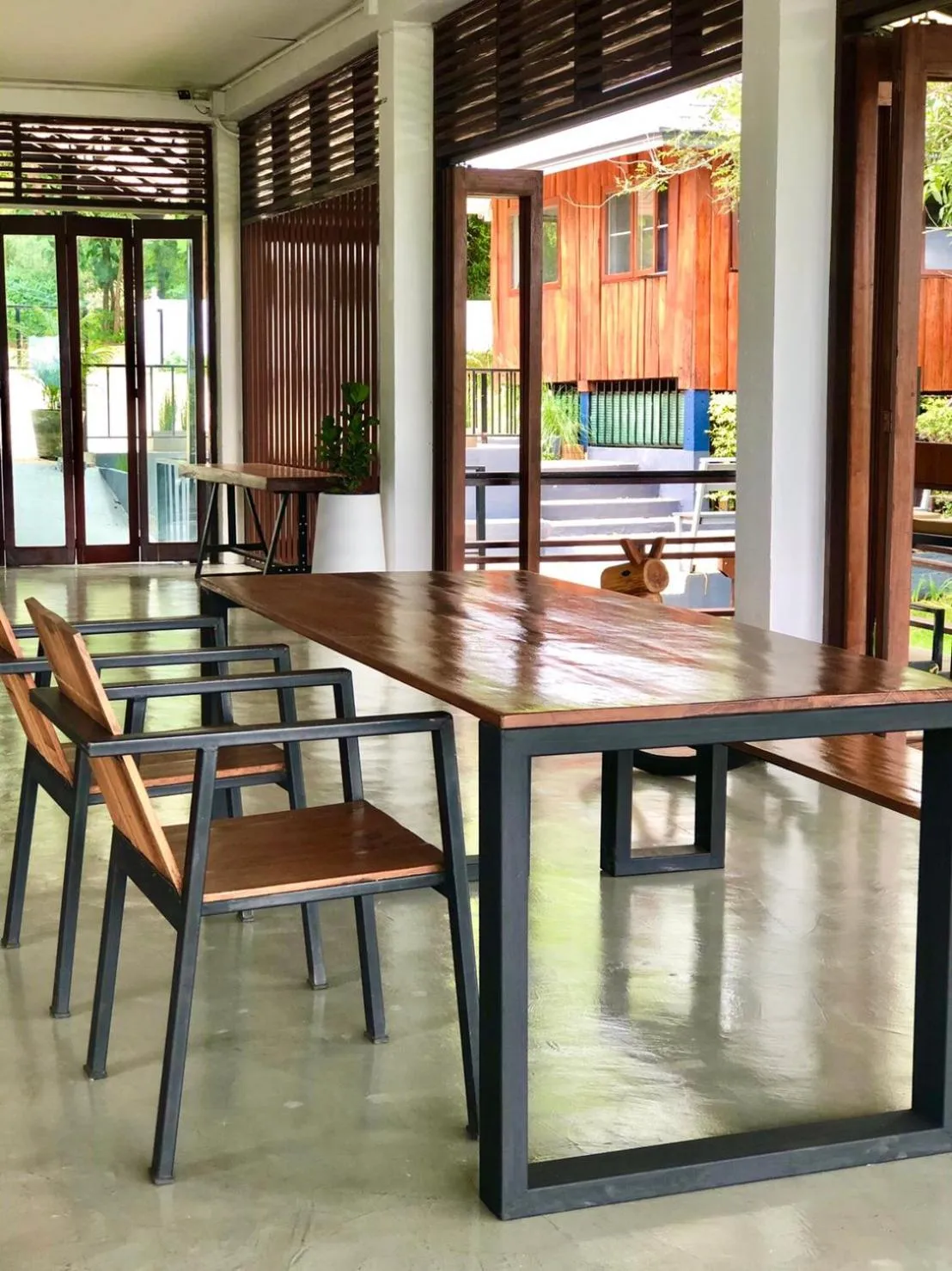 Patio in Diamond Village Pai