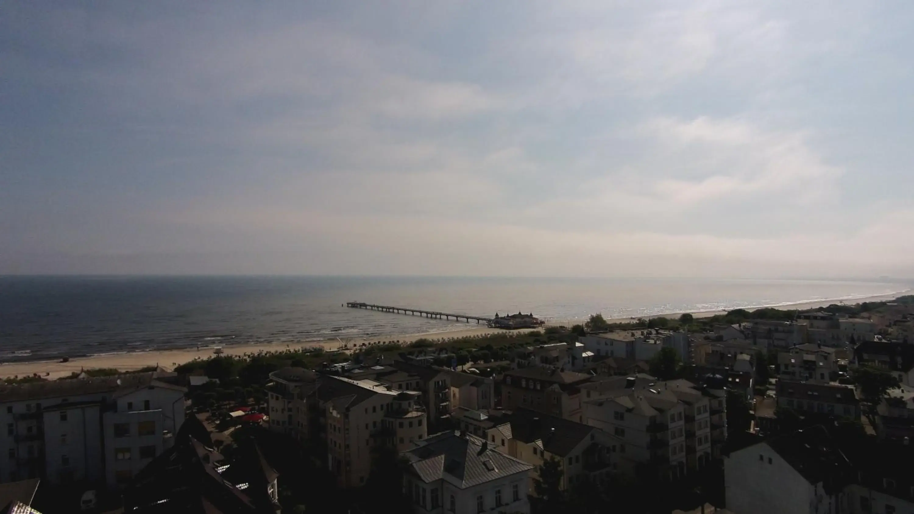 Sea view, Bird's-eye View in Strandhotel Ostende