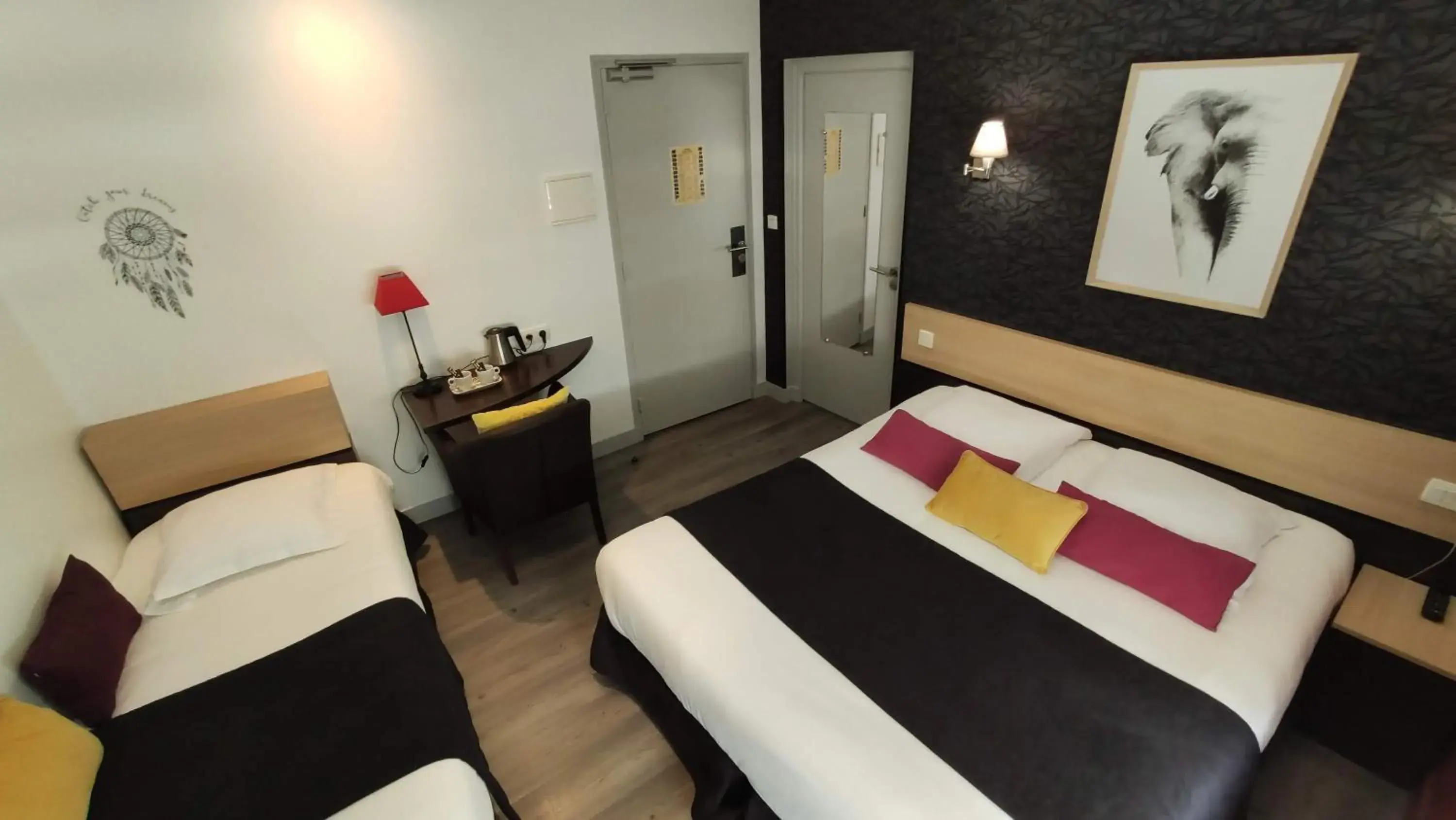 Comfort Triple Room in Celtic Hotel Comfort Triple Room in Celtic Hotel