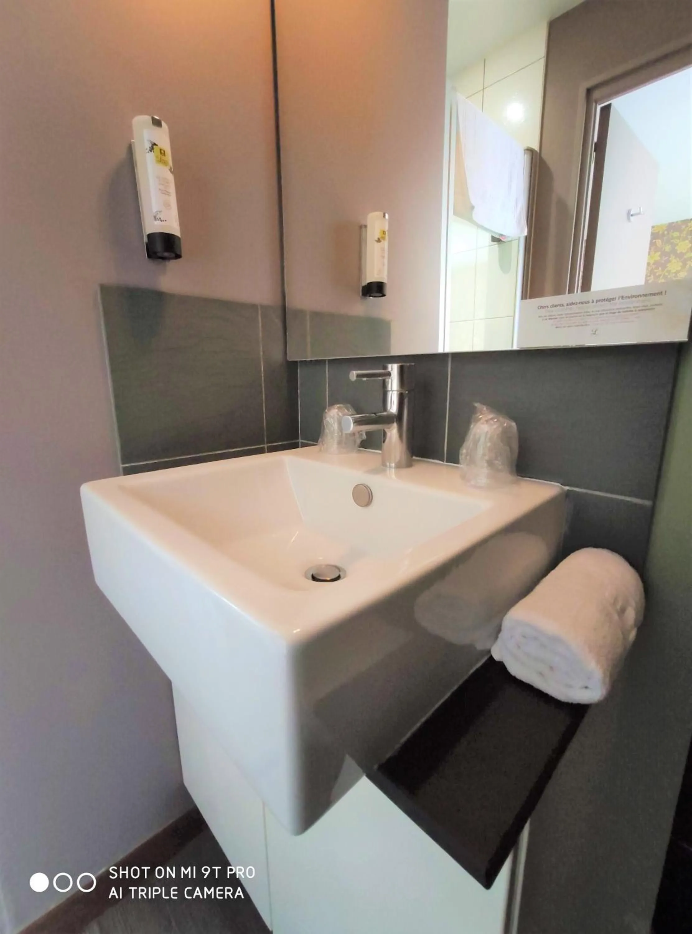 Bathroom in Celtic Hotel