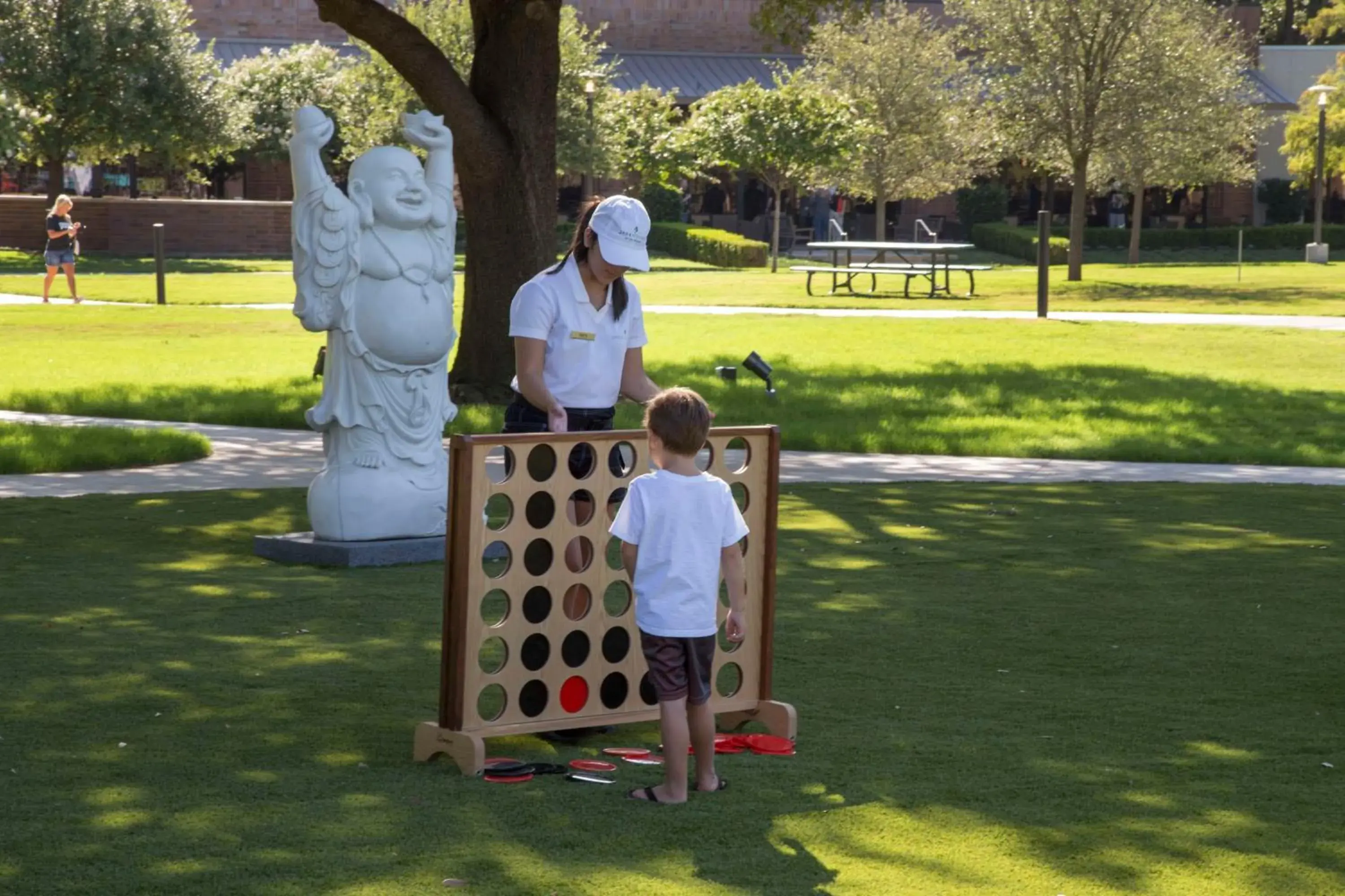 Property building in Hilton Anatole Property building in Hilton Anatole