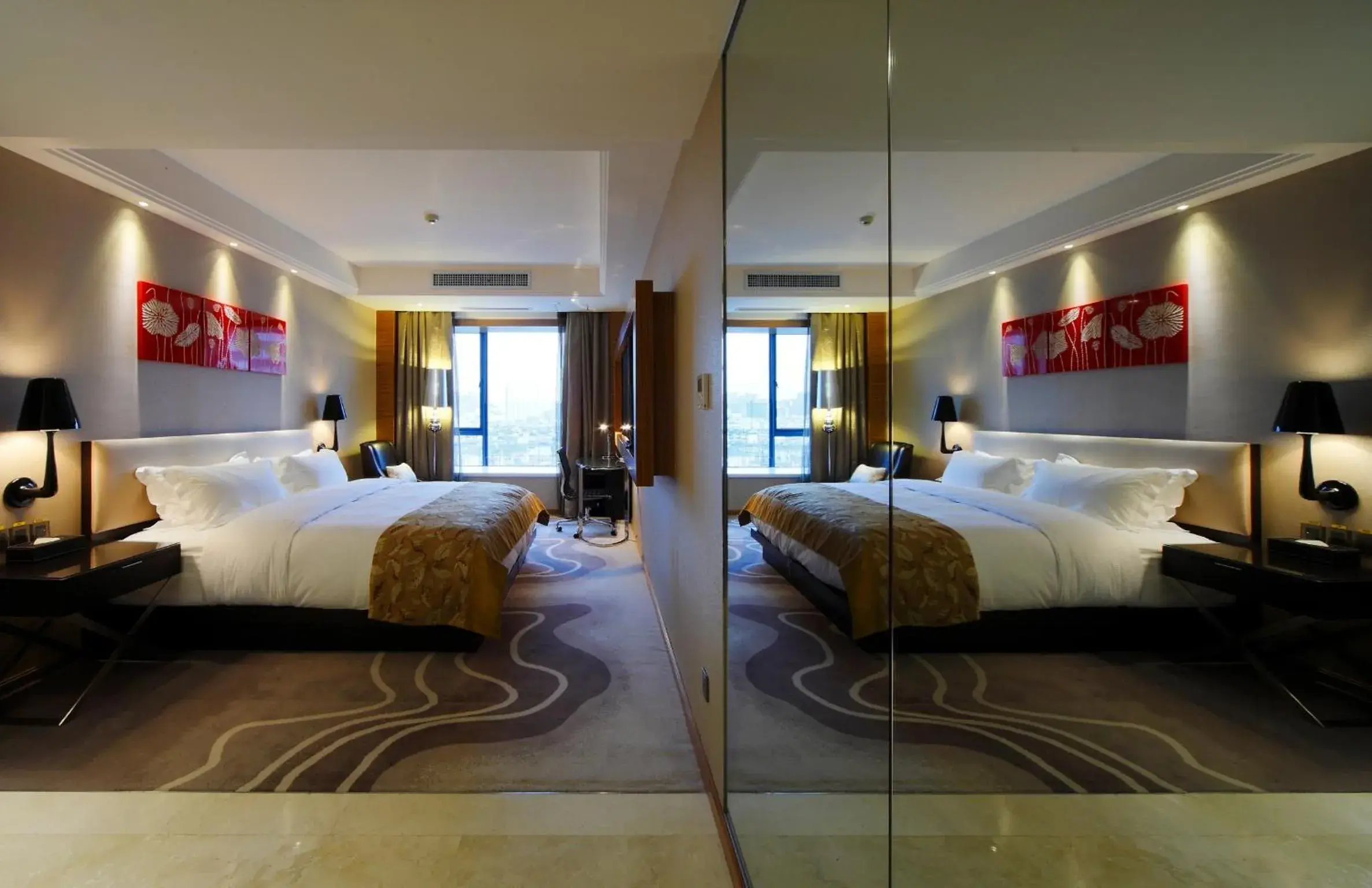 Bedroom, Bed in DW Hotel Bedroom, Bed in DW Hotel