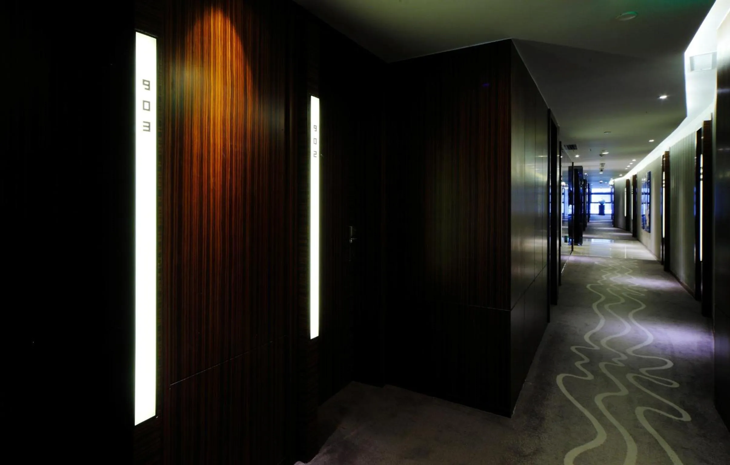 Area and facilities in DW Hotel