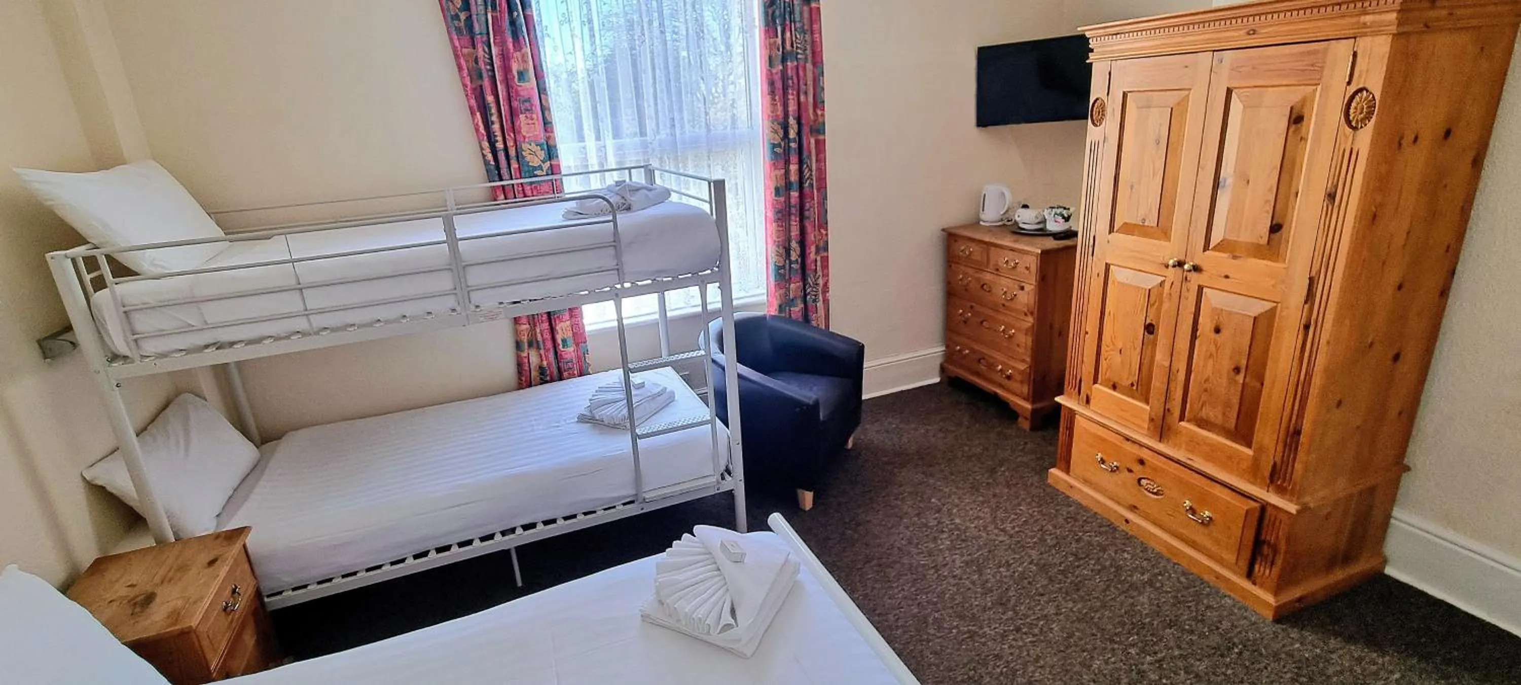 Bedroom, Bed in Medehamstede Hotel