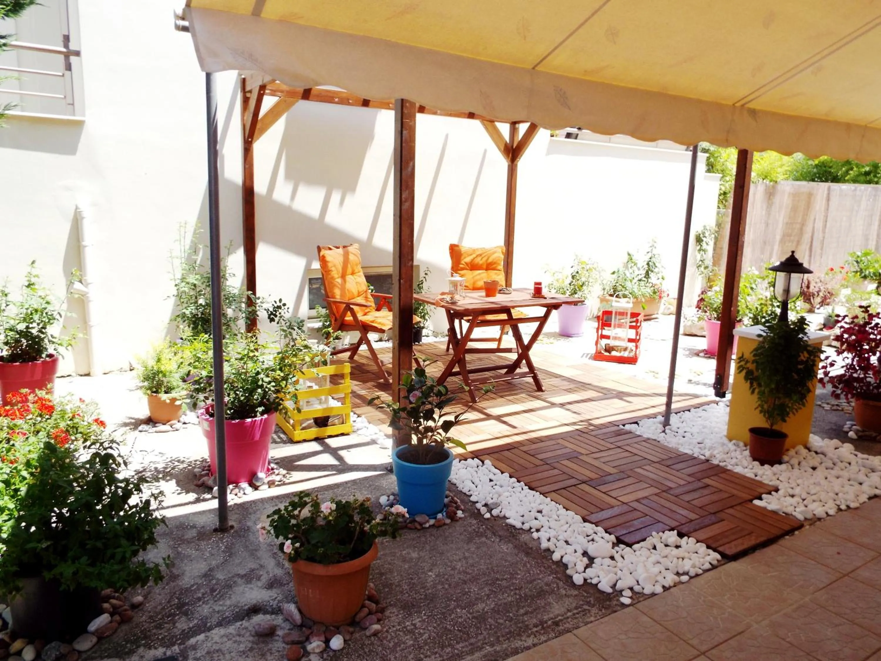 Patio in Heliofili