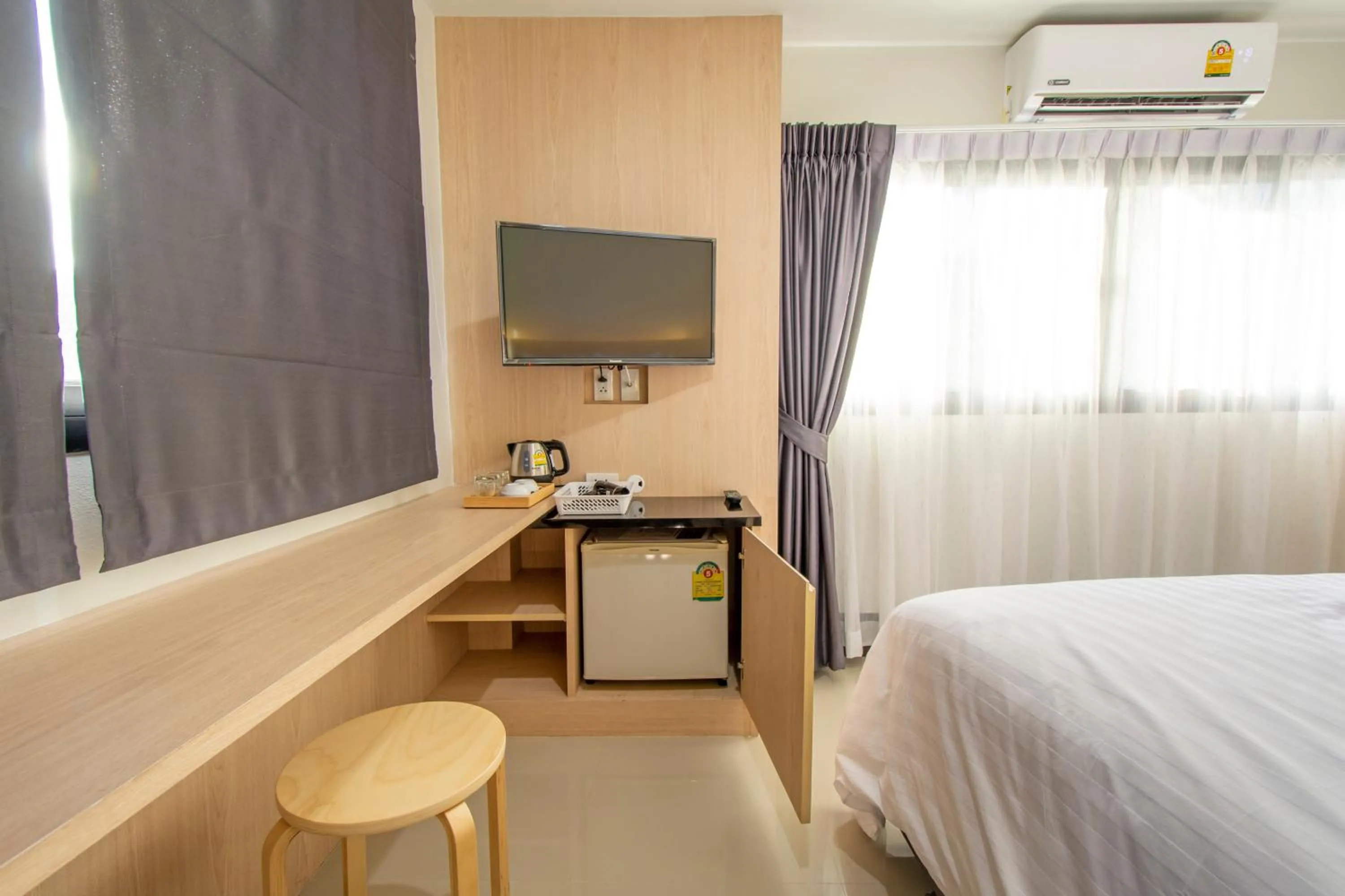 Happiness Guesthouse