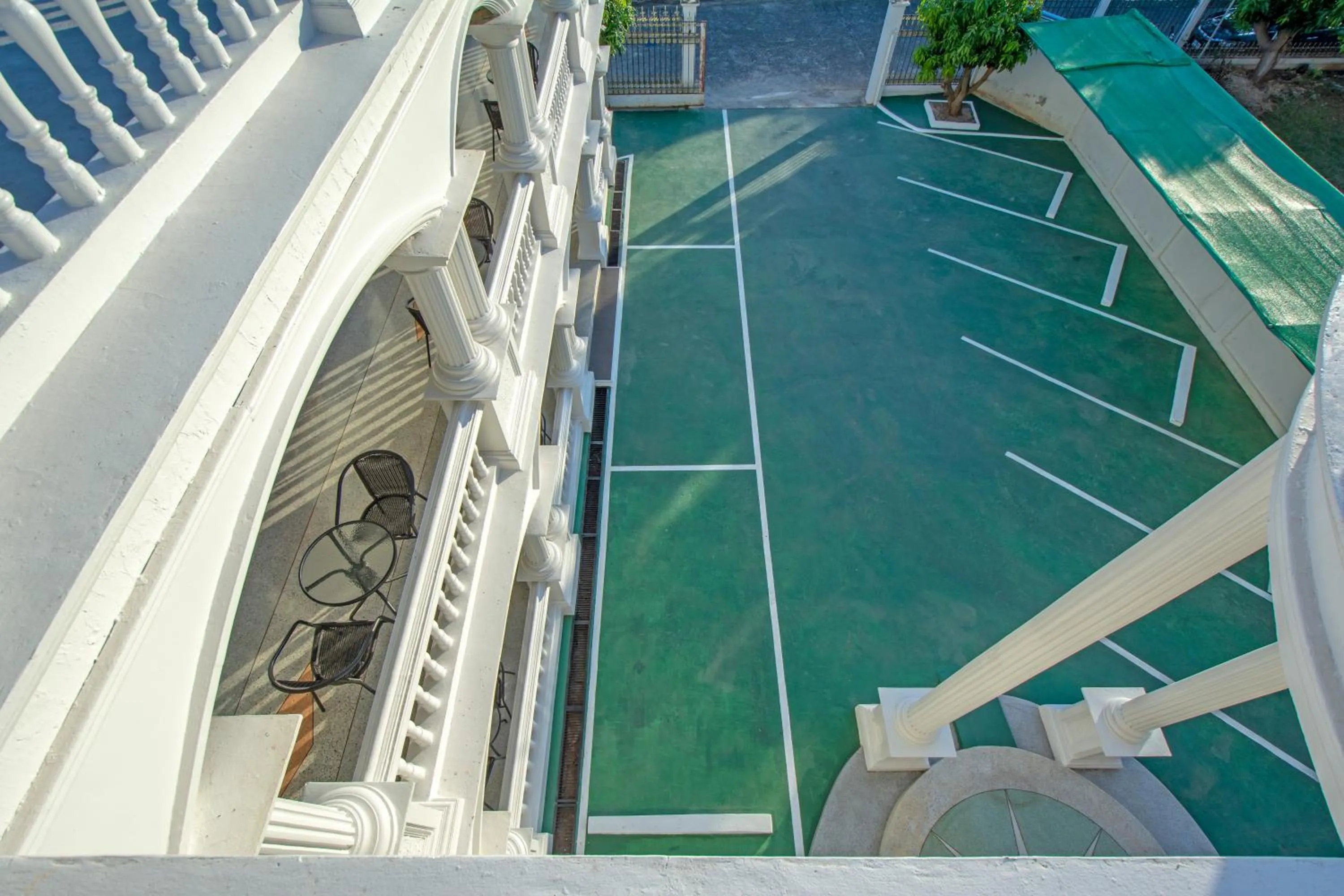 Happiness Guesthouse