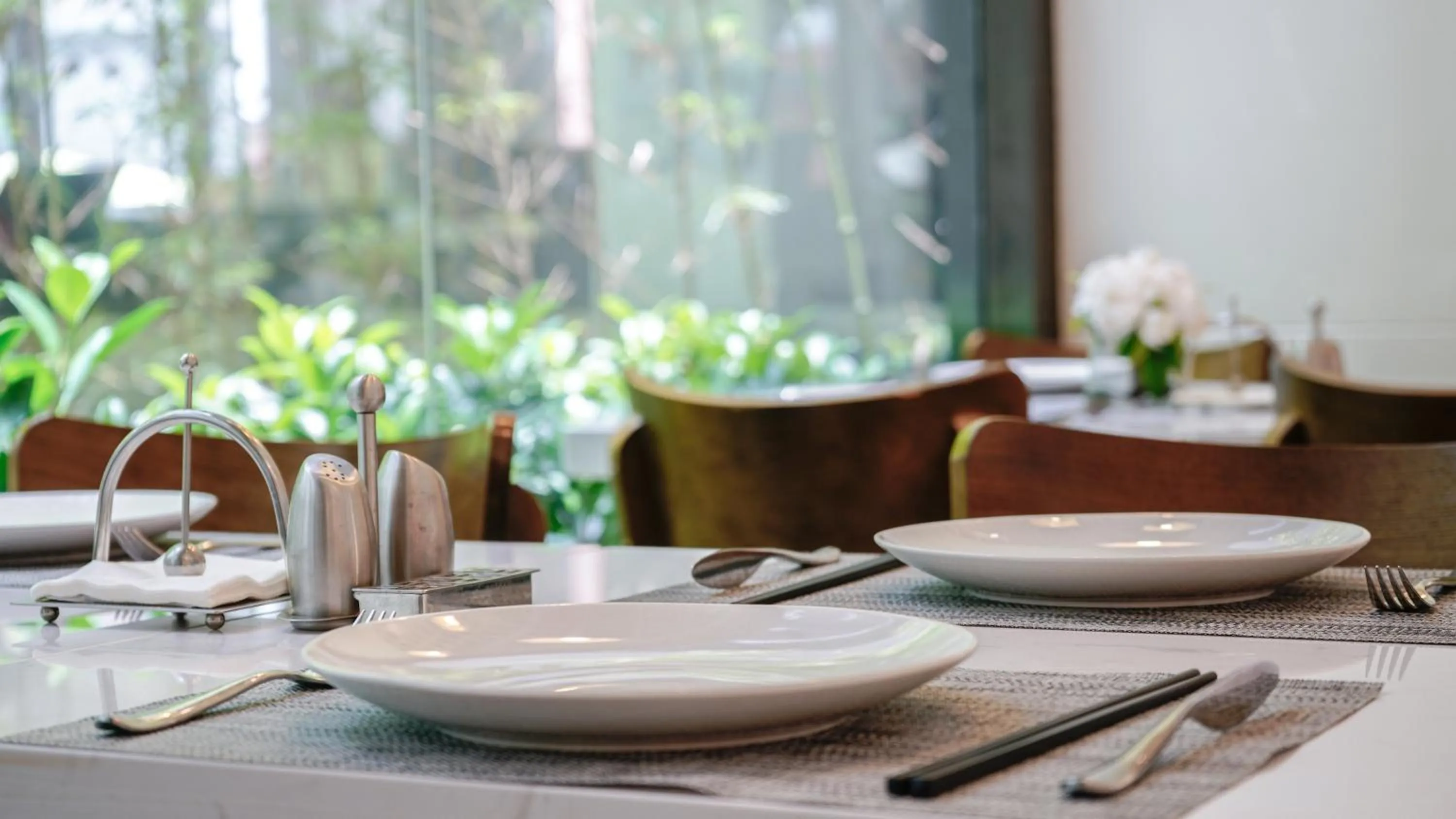 Restaurant/places to eat in Paco Hotel Ouzhuang Metro Guangzhou