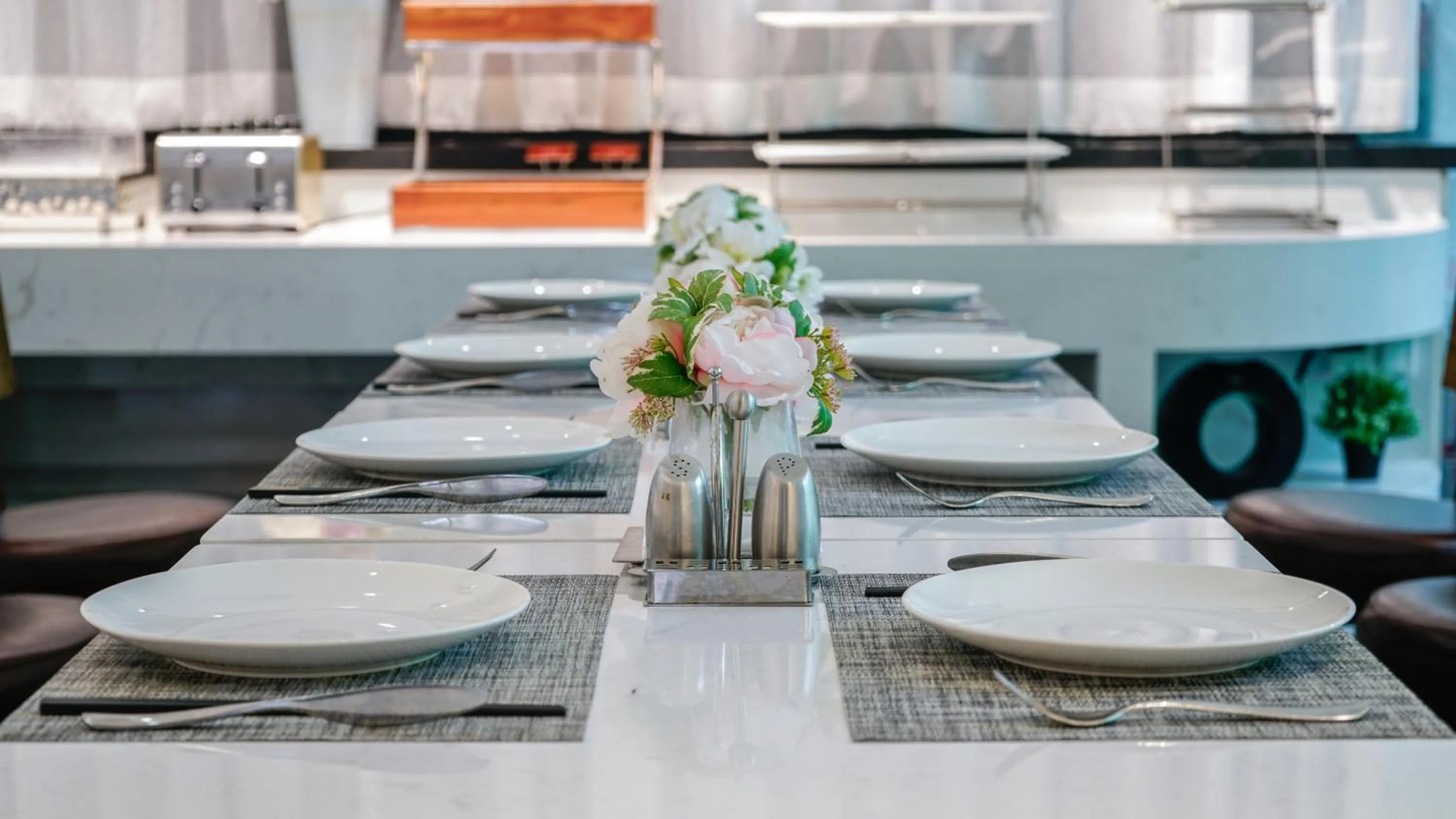 Restaurant/places to eat in Paco Hotel Ouzhuang Metro Guangzhou